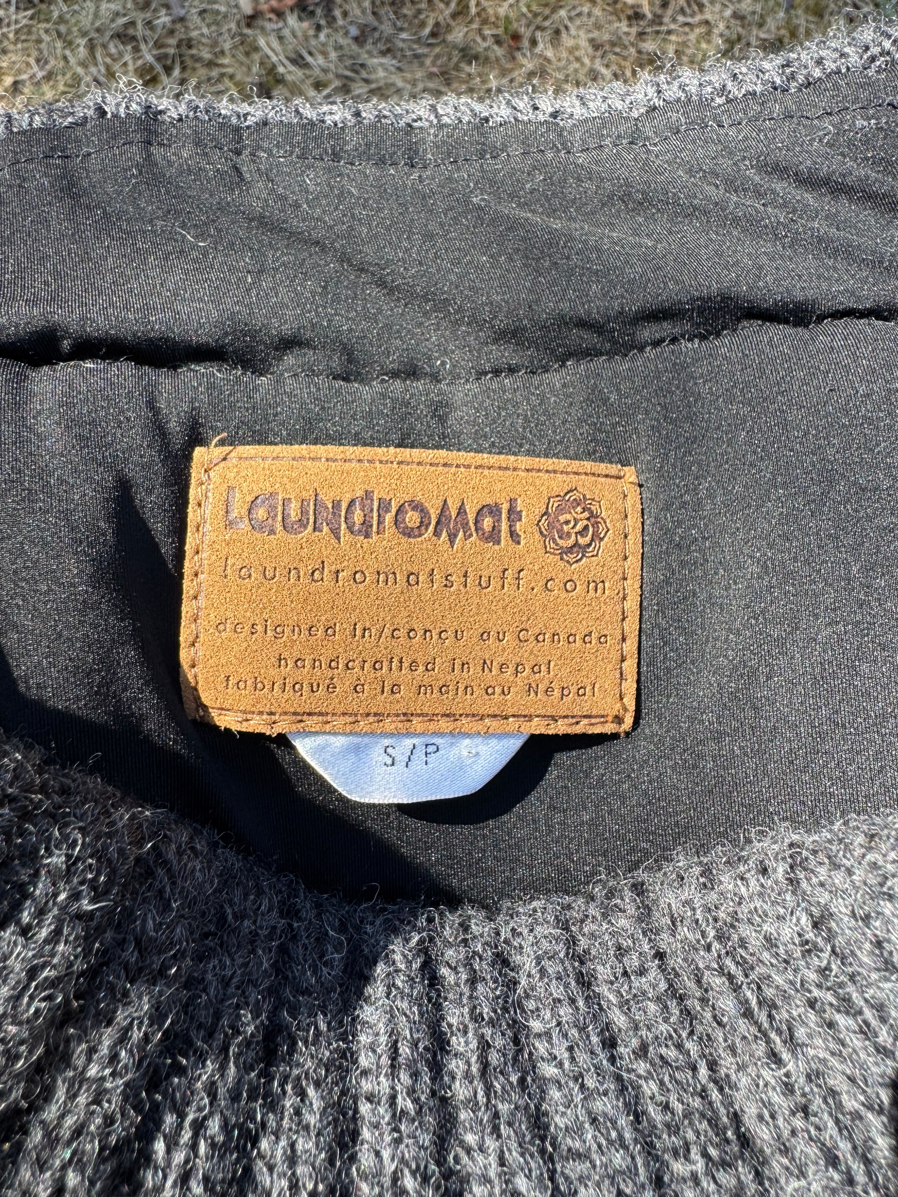 LAUNDROMAT lined wool skirt- Consigned with VARDO Vintage & Valuables vvvardo.ca