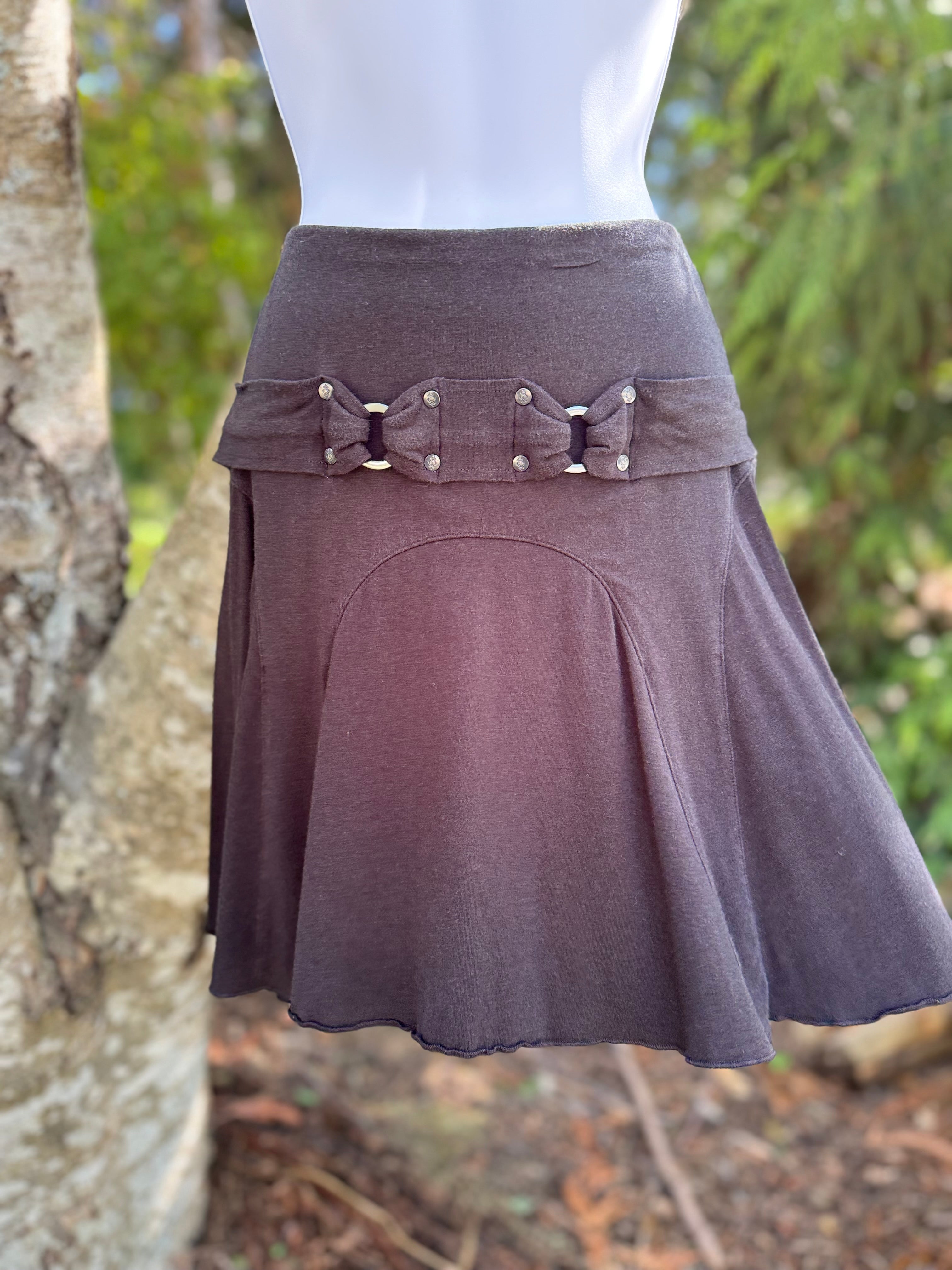 NOMADS hemp wear skirt- Consigned with VARDO Vintage & Valuables vvvardo.ca
