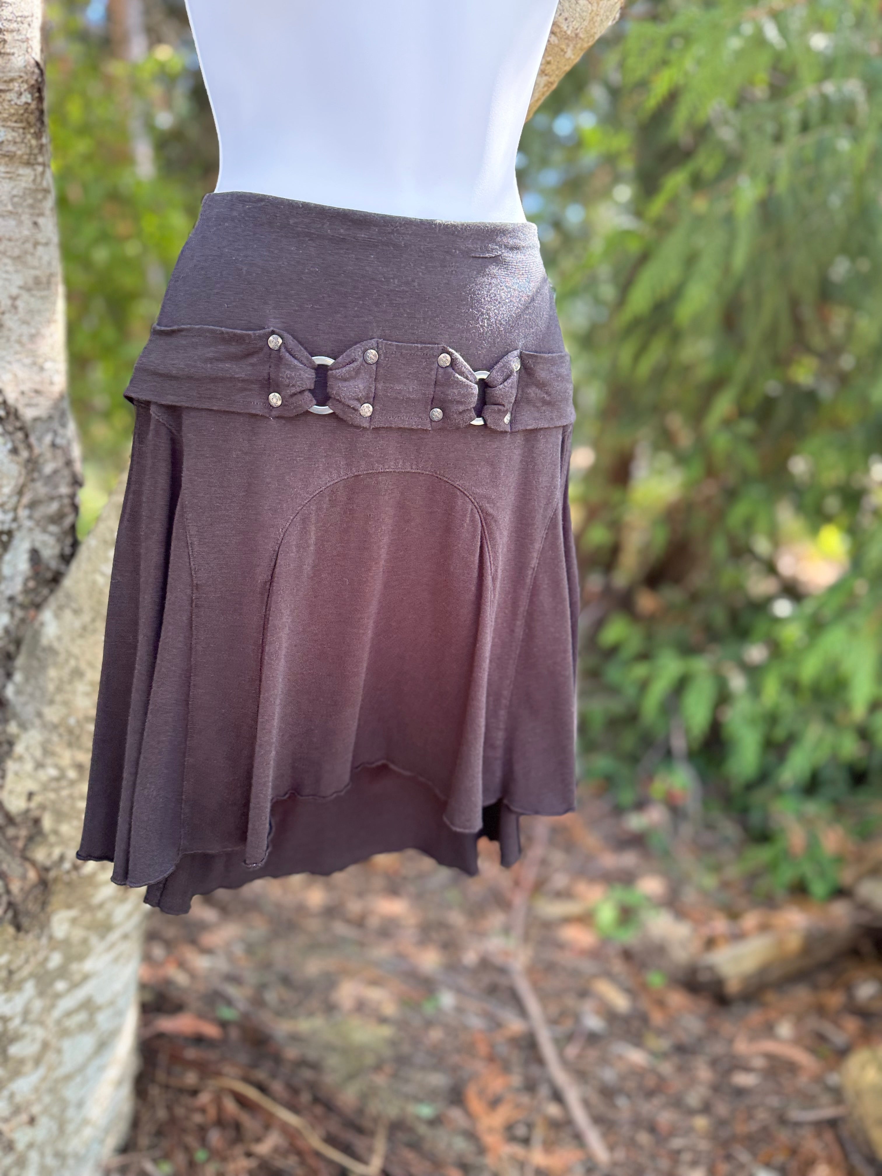 NOMADS hemp wear skirt- Consigned with VARDO Vintage & Valuables vvvardo.ca
