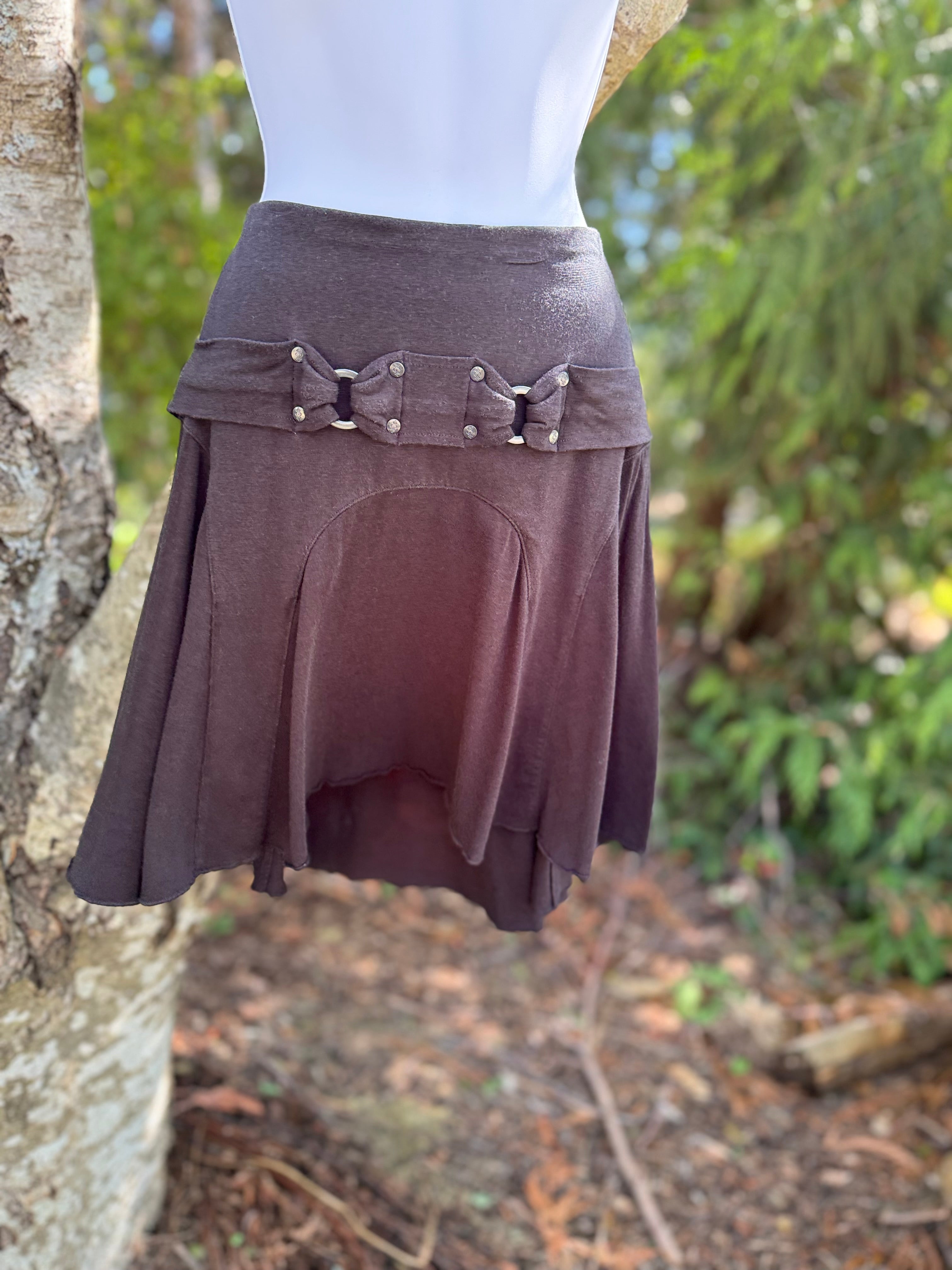 NOMADS hemp wear skirt- Consigned with VARDO Vintage & Valuables vvvardo.ca