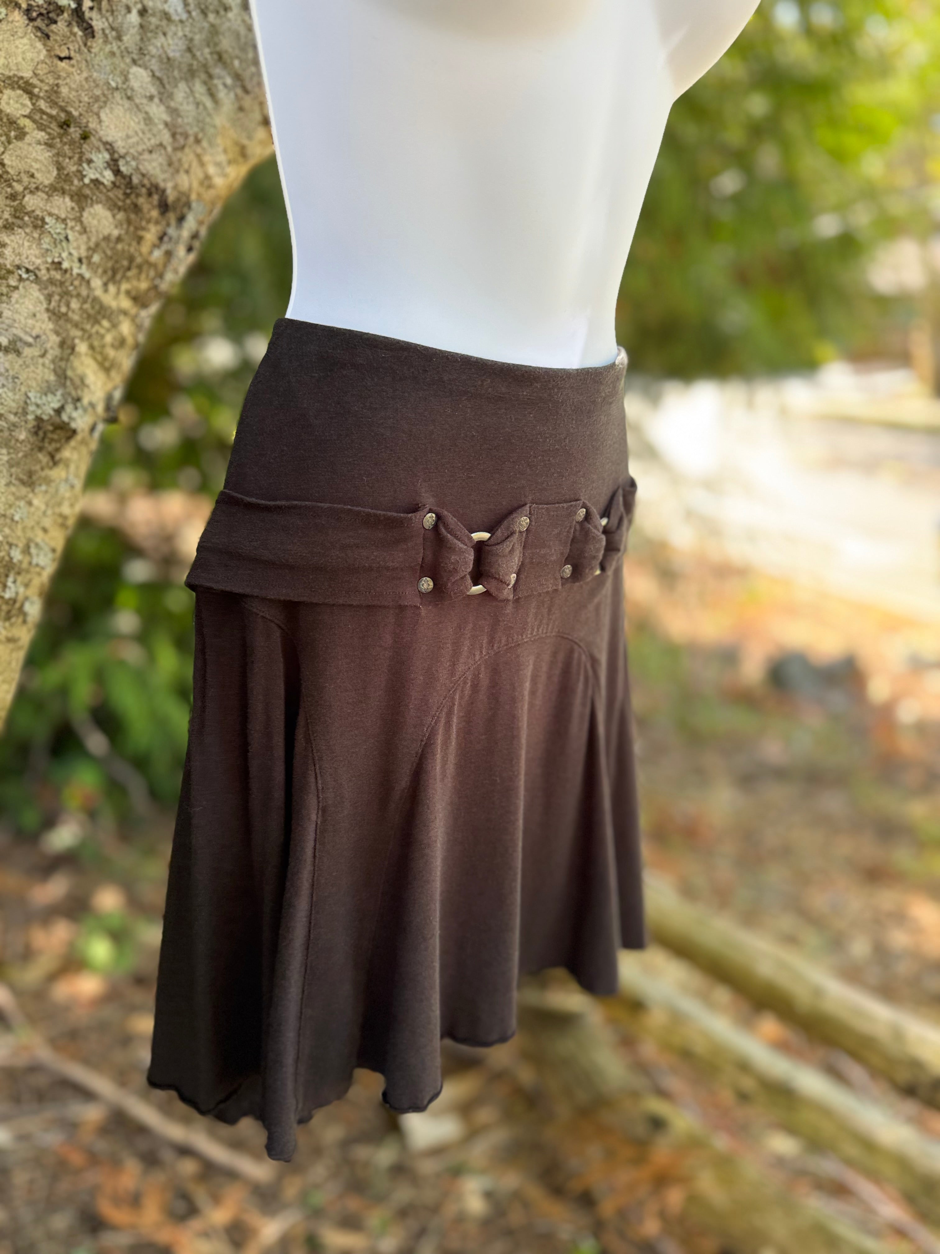 NOMADS hemp wear skirt- Consigned with VARDO Vintage & Valuables vvvardo.ca