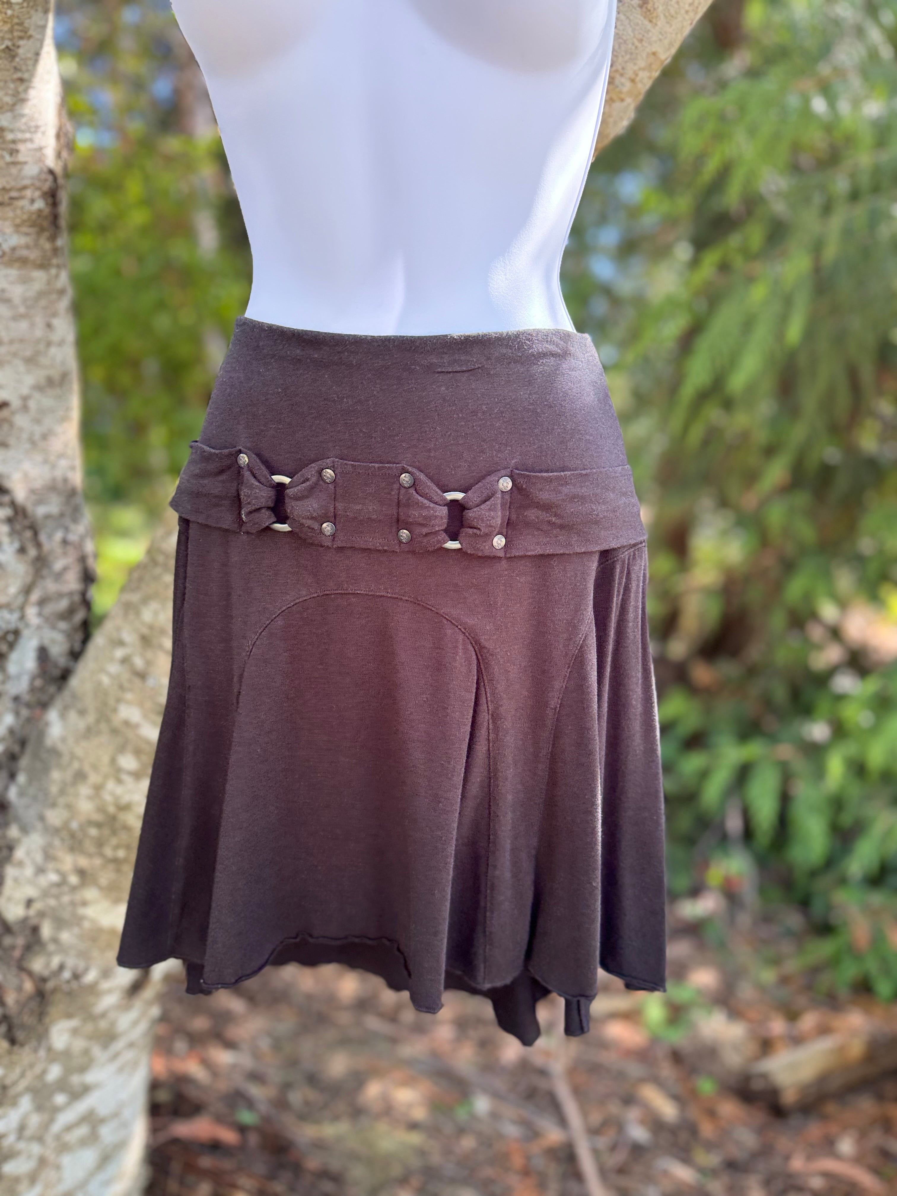 NOMADS hemp wear skirt- Consigned with VARDO Vintage & Valuables vvvardo.ca
