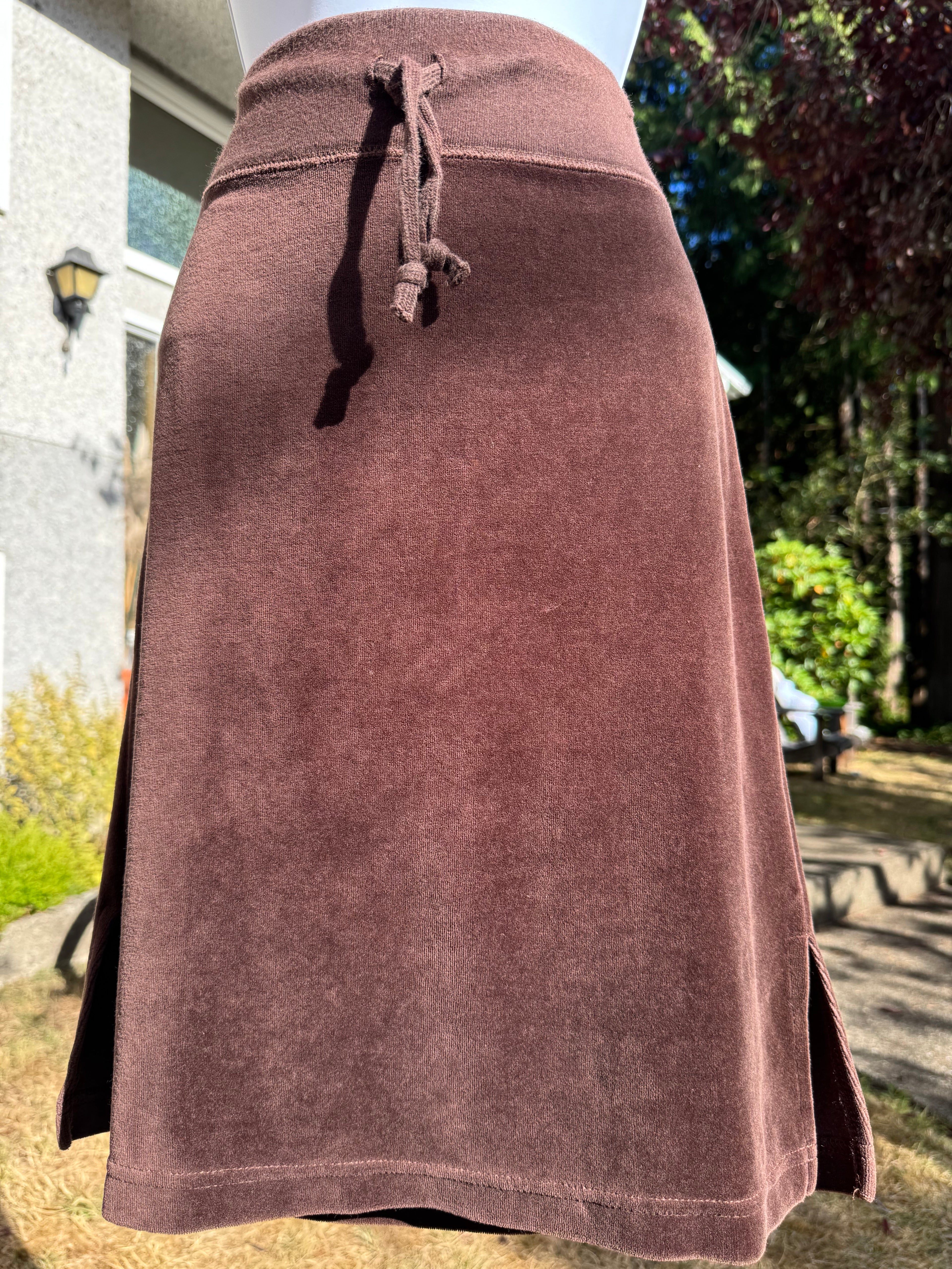 R00TS Velour Skirt- Consigned with VARDO Vintage & Valuables vvvardo.ca