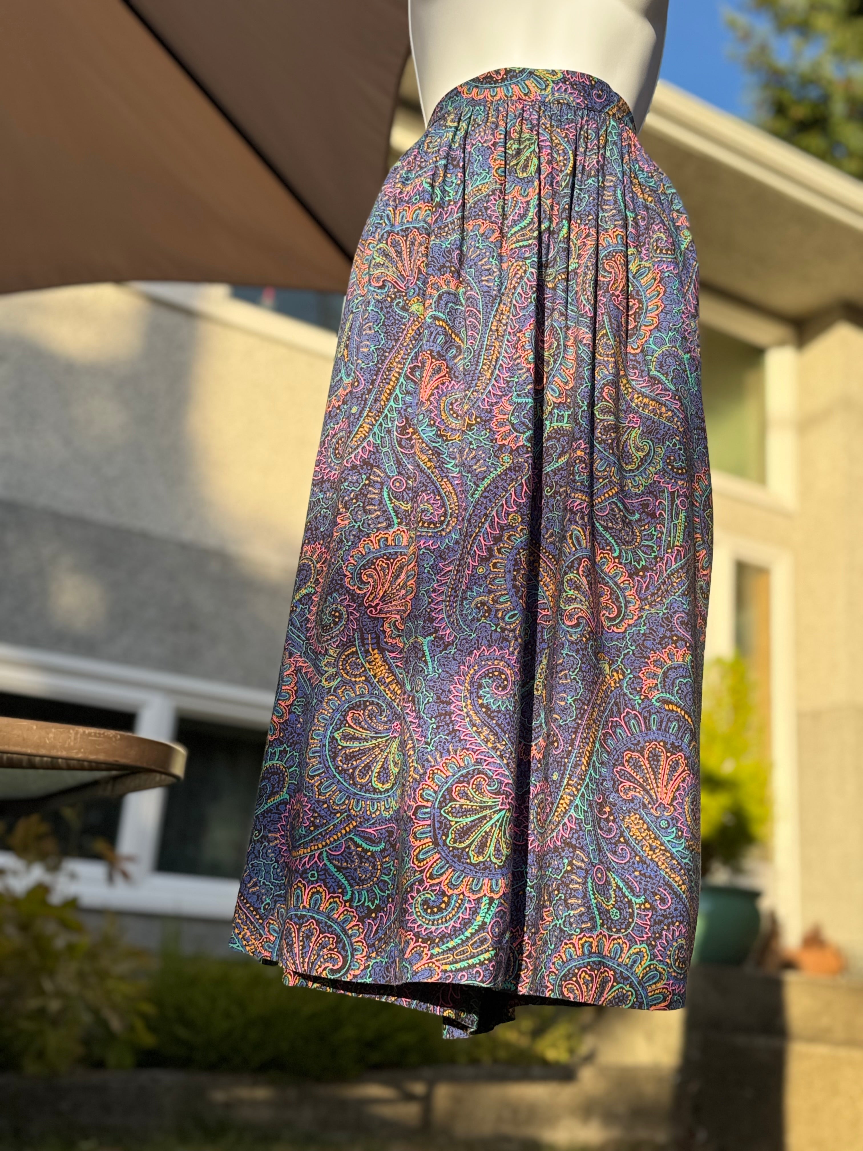 VINTAGE semi circular skirt- Consigned with VARDO Vintage & Valuables vvvardo.ca