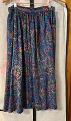VINTAGE semi circular skirt- Consigned with VARDO Vintage & Valuables vvvardo.ca