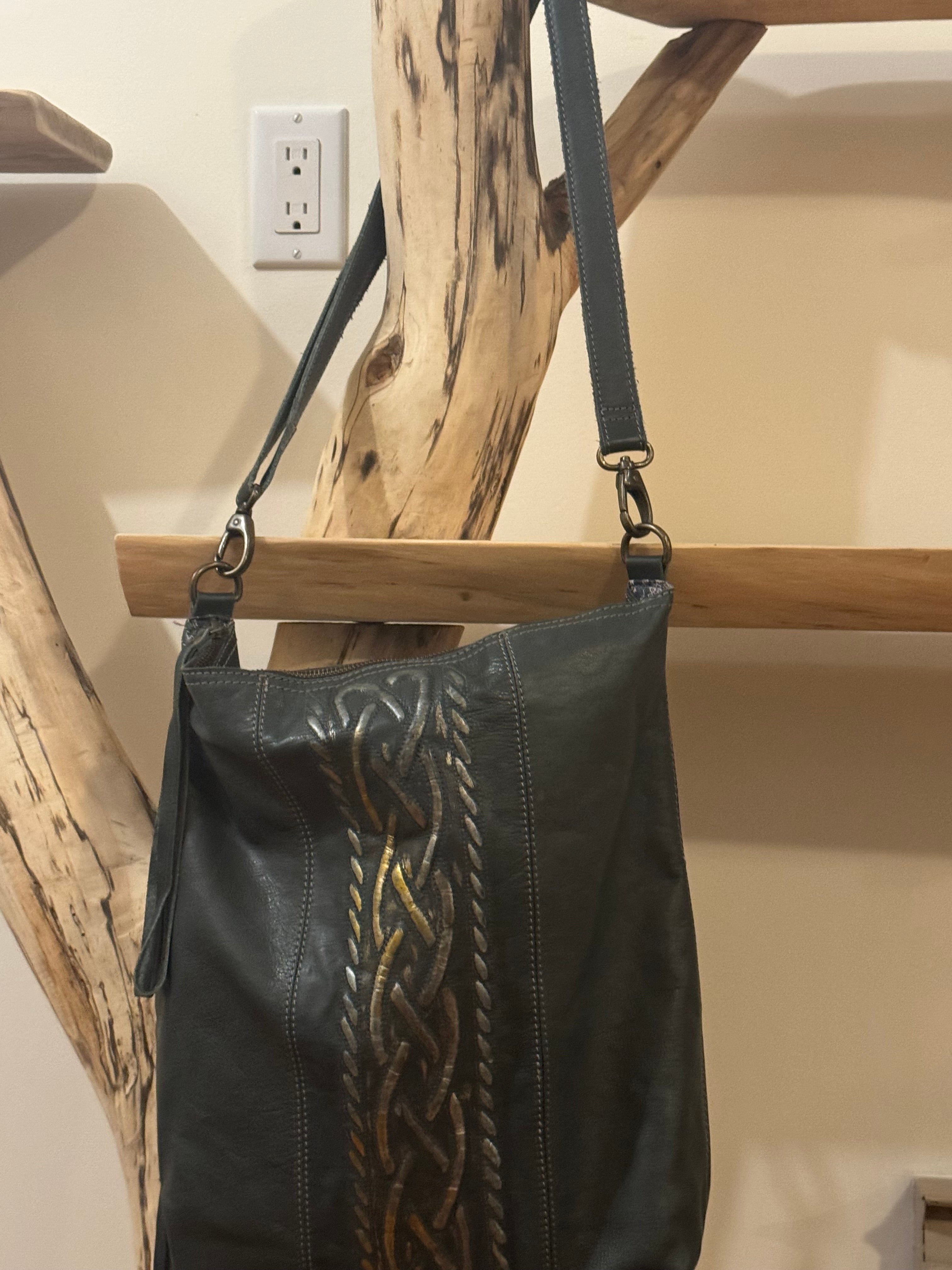 CELTIC KNOT design leather handbag- Consigned with VARDO Vintage & Valuables vvvardo.ca