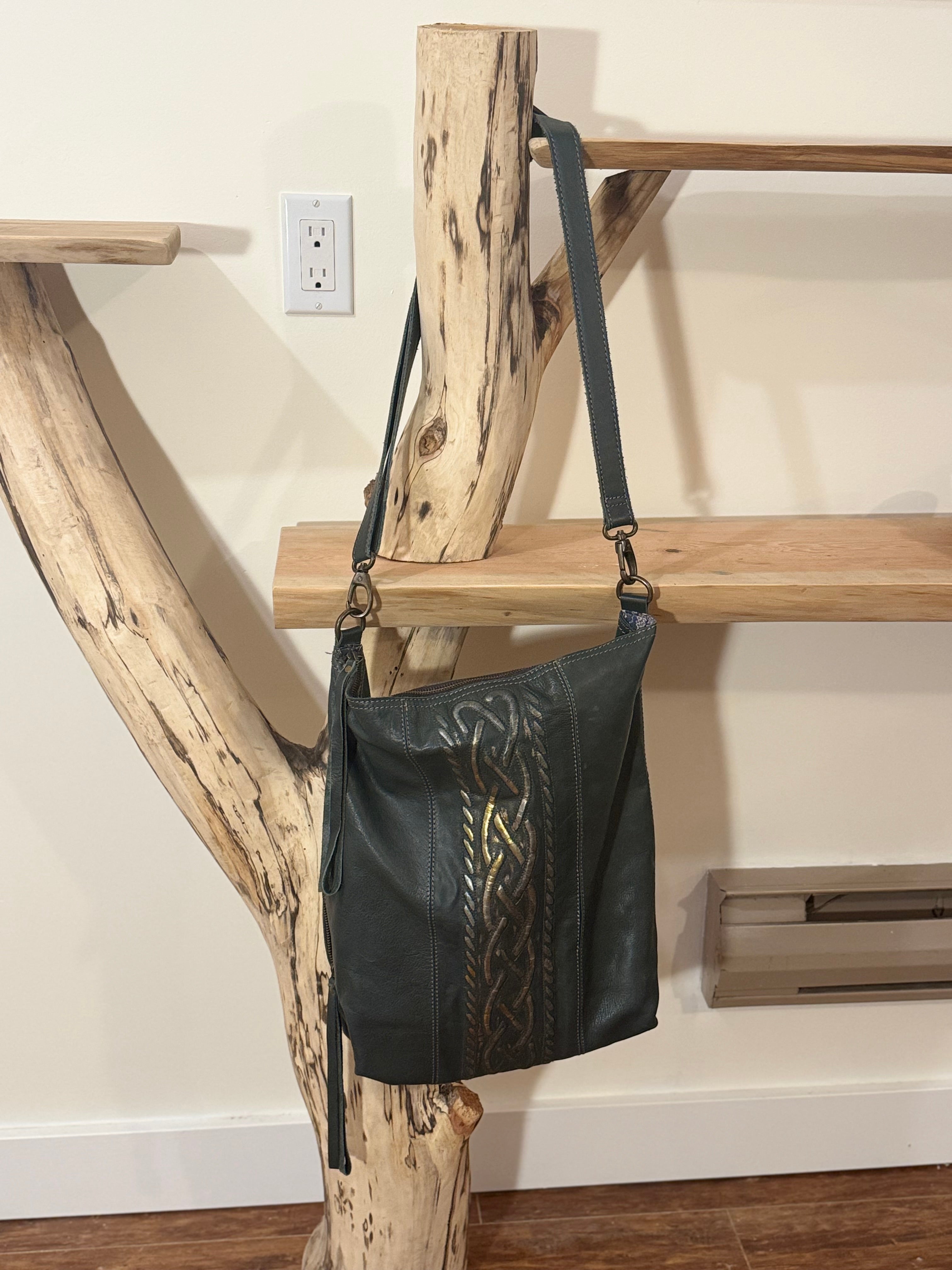 CELTIC KNOT design leather handbag- Consigned with VARDO Vintage & Valuables vvvardo.ca