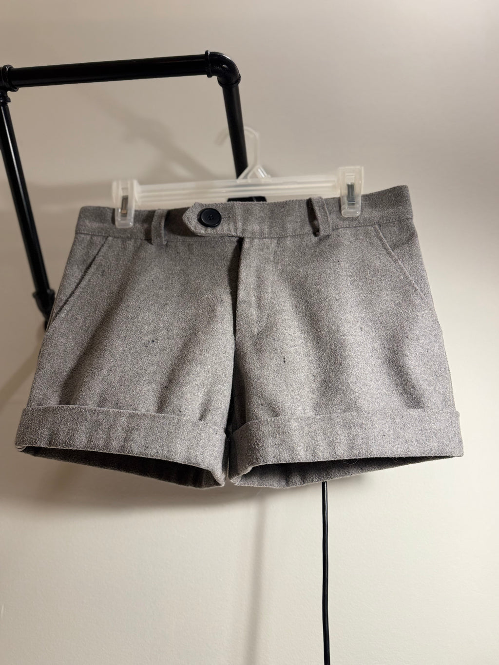 DRESS SHORTS- Consigned with VARDO Vintage & Valuables vvvardo.ca