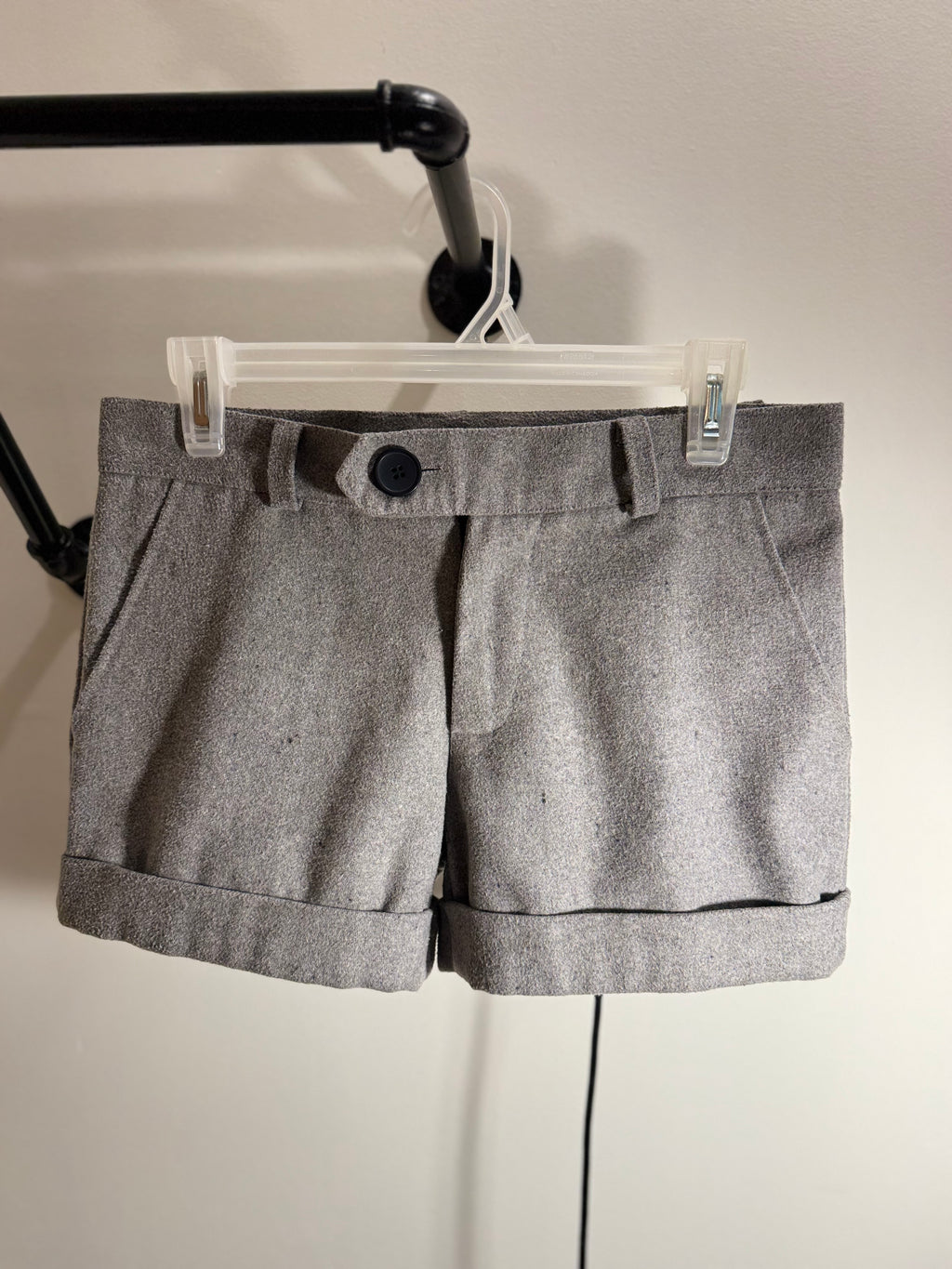 DRESS SHORTS- Consigned with VARDO Vintage & Valuables vvvardo.ca