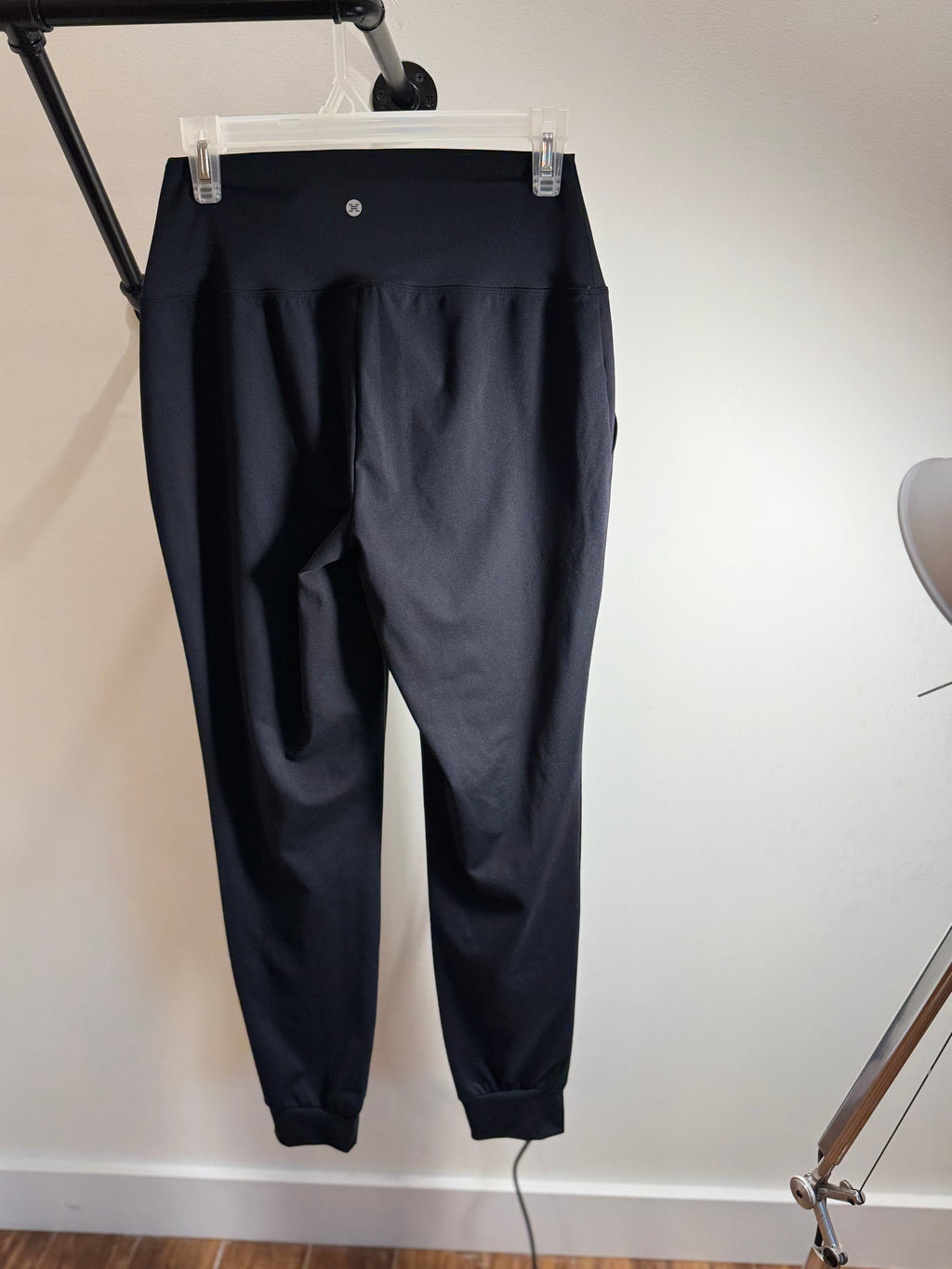 RBX lounge jogger- Consigned with VARDO Vintage & Valuables vvvardo.ca