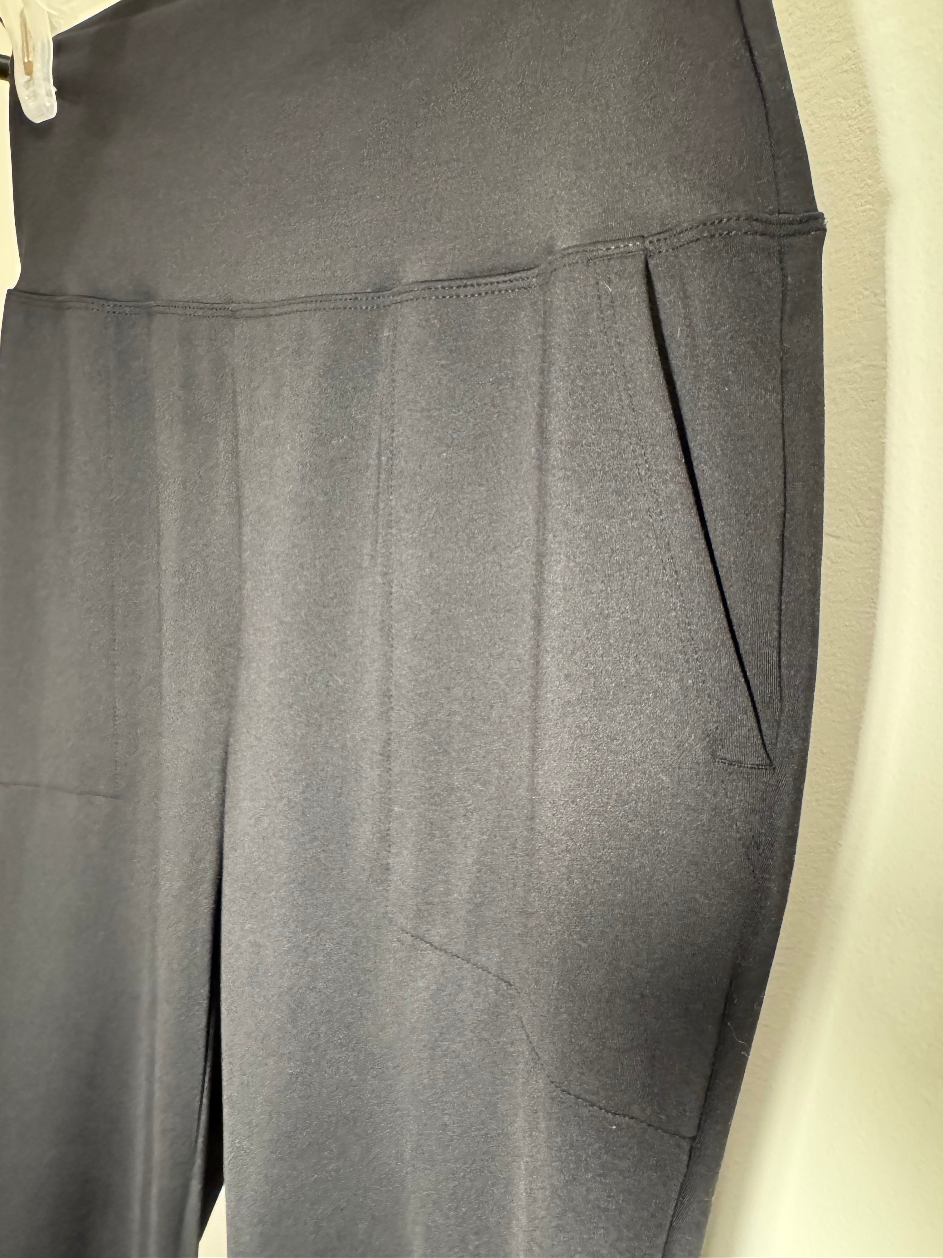 RBX lounge jogger- Consigned with VARDO Vintage & Valuables vvvardo.ca