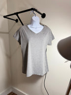 NIKE v-neck t-shirt- Consigned with VARDO Vintage & Valuables vvvardo.ca