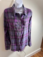 ROXY plaid button up- Consigned with VARDO Vintage & Valuables vvvardo.ca