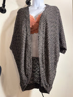 FOREVER 21 cardigan- Consigned with VARDO Vintage & Valuables vvvardo.ca