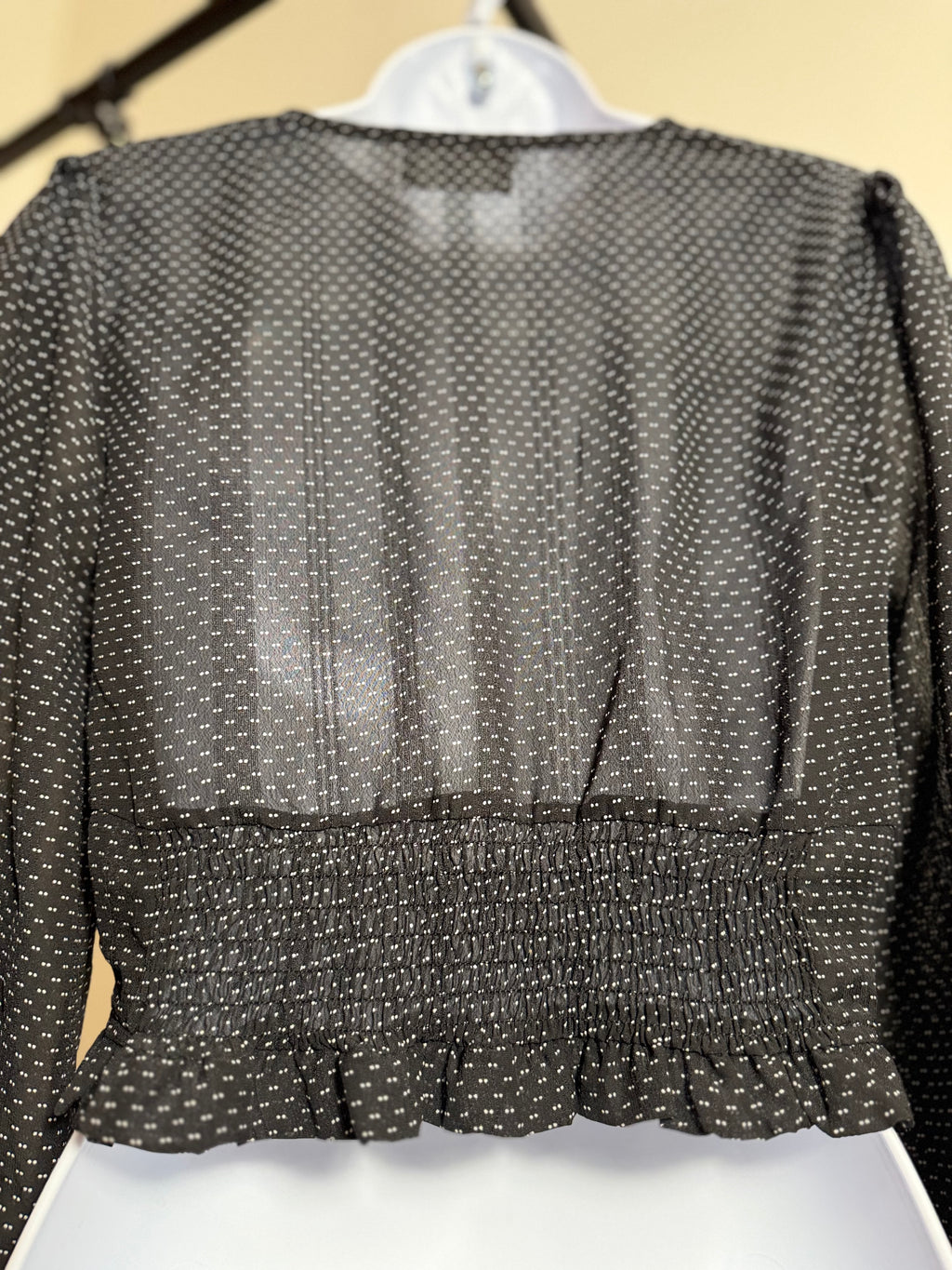 Dress Forum Black Cropped Blouse - V-Neck