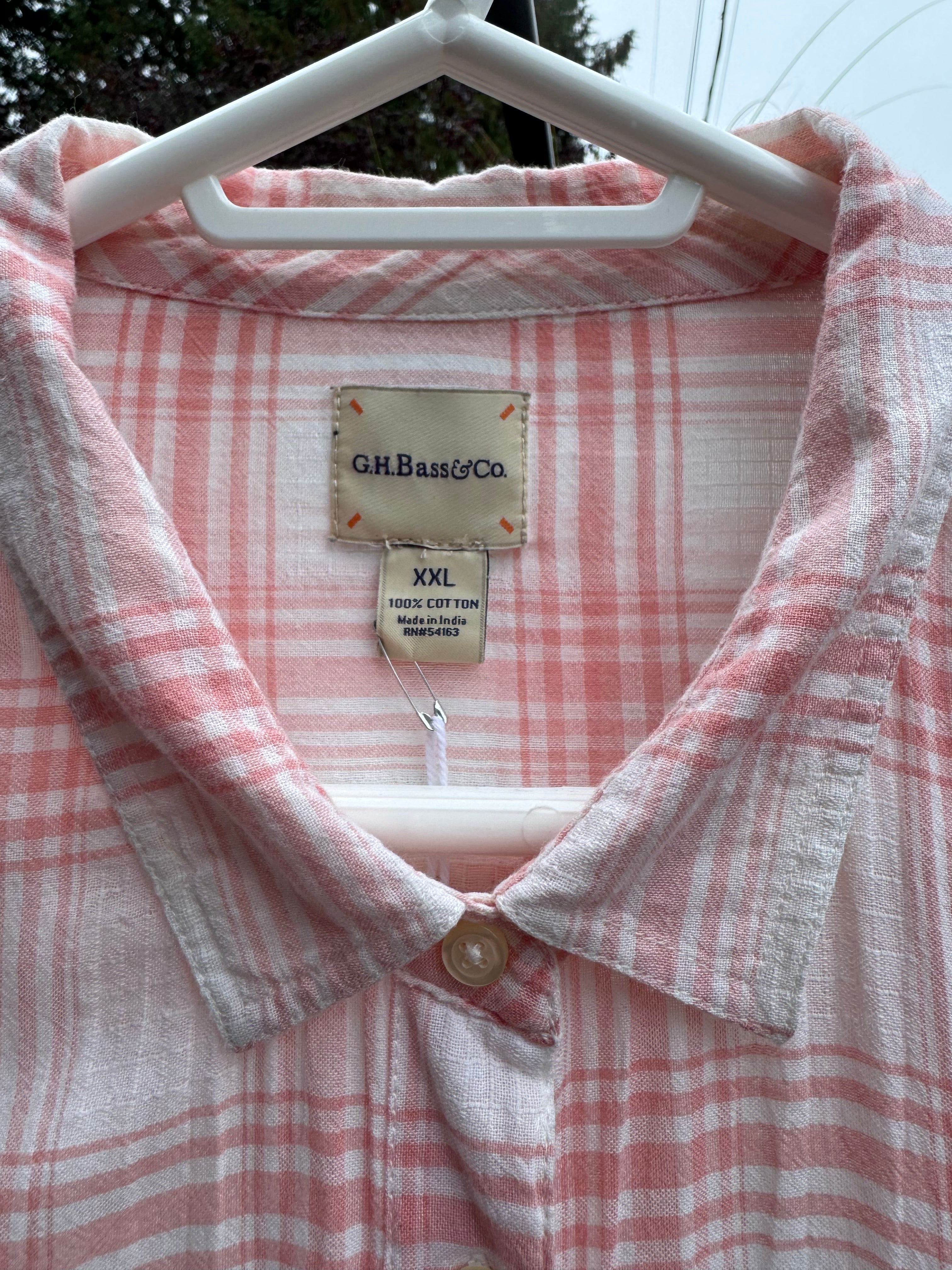 GH BASS & CO Plaid Button Up Shirt - Consigned with VARDO Vintage & Valuables vvvardo.ca