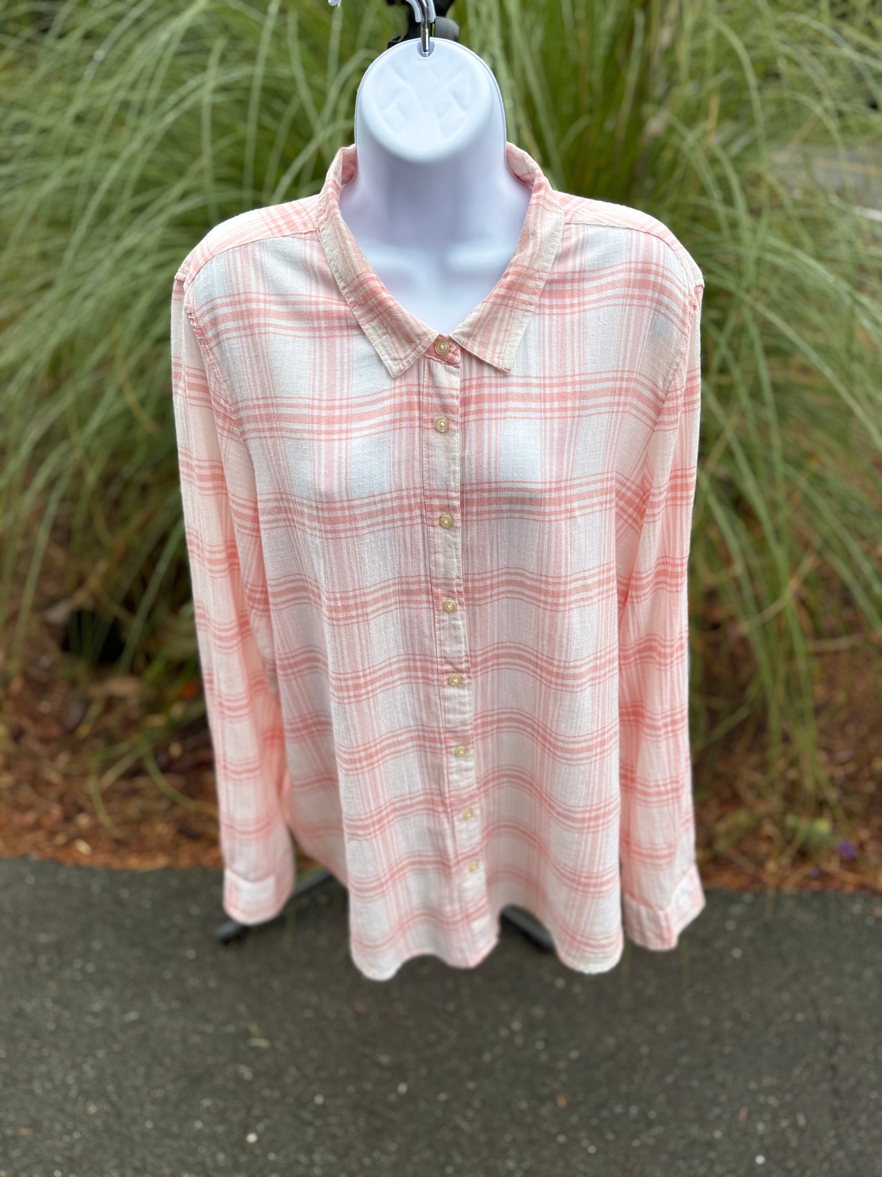 GH BASS & CO Plaid Button Up Shirt - Consigned with VARDO Vintage & Valuables vvvardo.ca