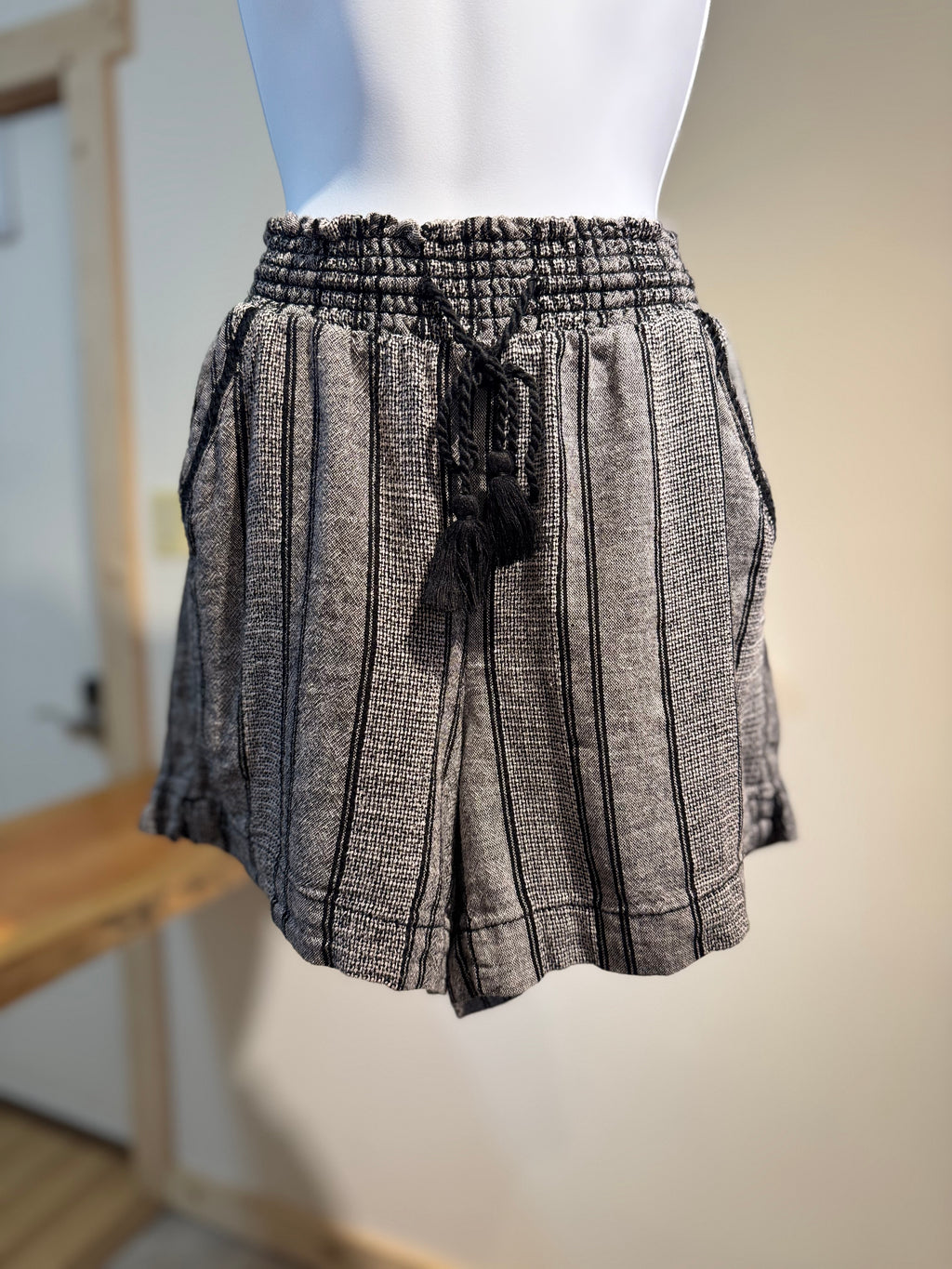 Briggs Grey Striped Shorts - Linen Blend