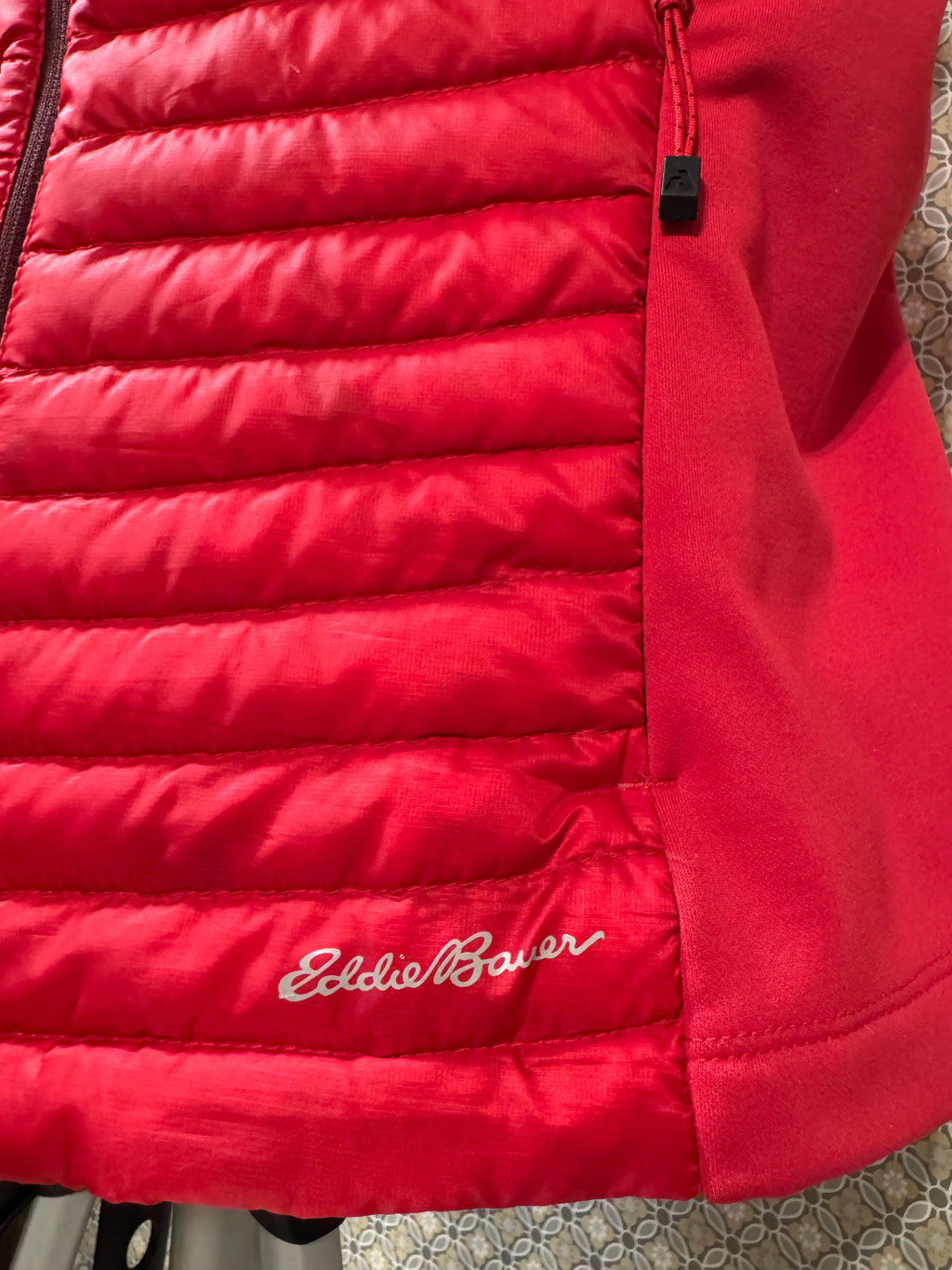 EDDIE BAUER goose down vest- Consigned with VARDO Vintage & Valuables vvvardo.ca