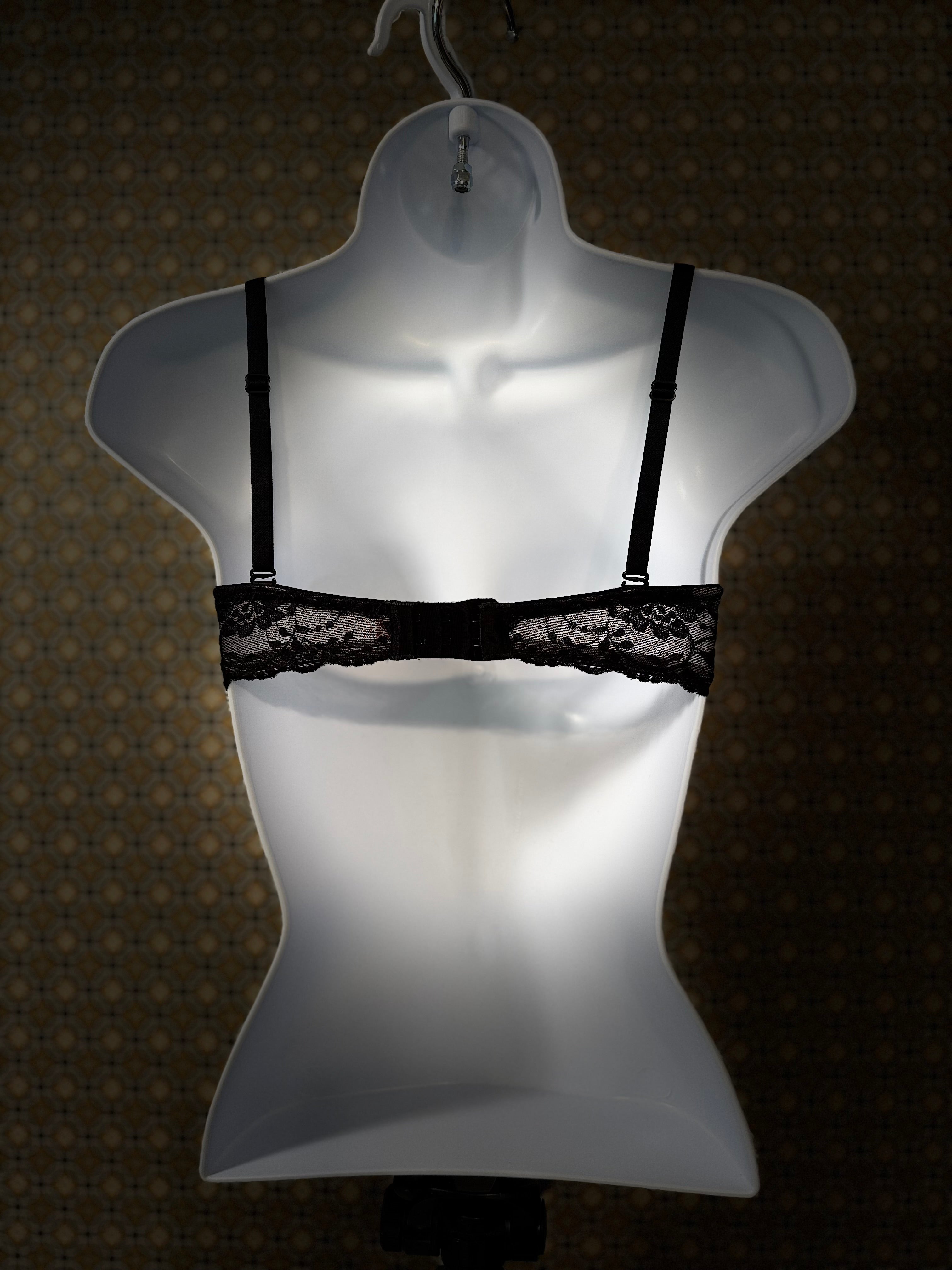 PADDED BRA - Consigned with VARDO Vintage & Valuables vvvardo.ca