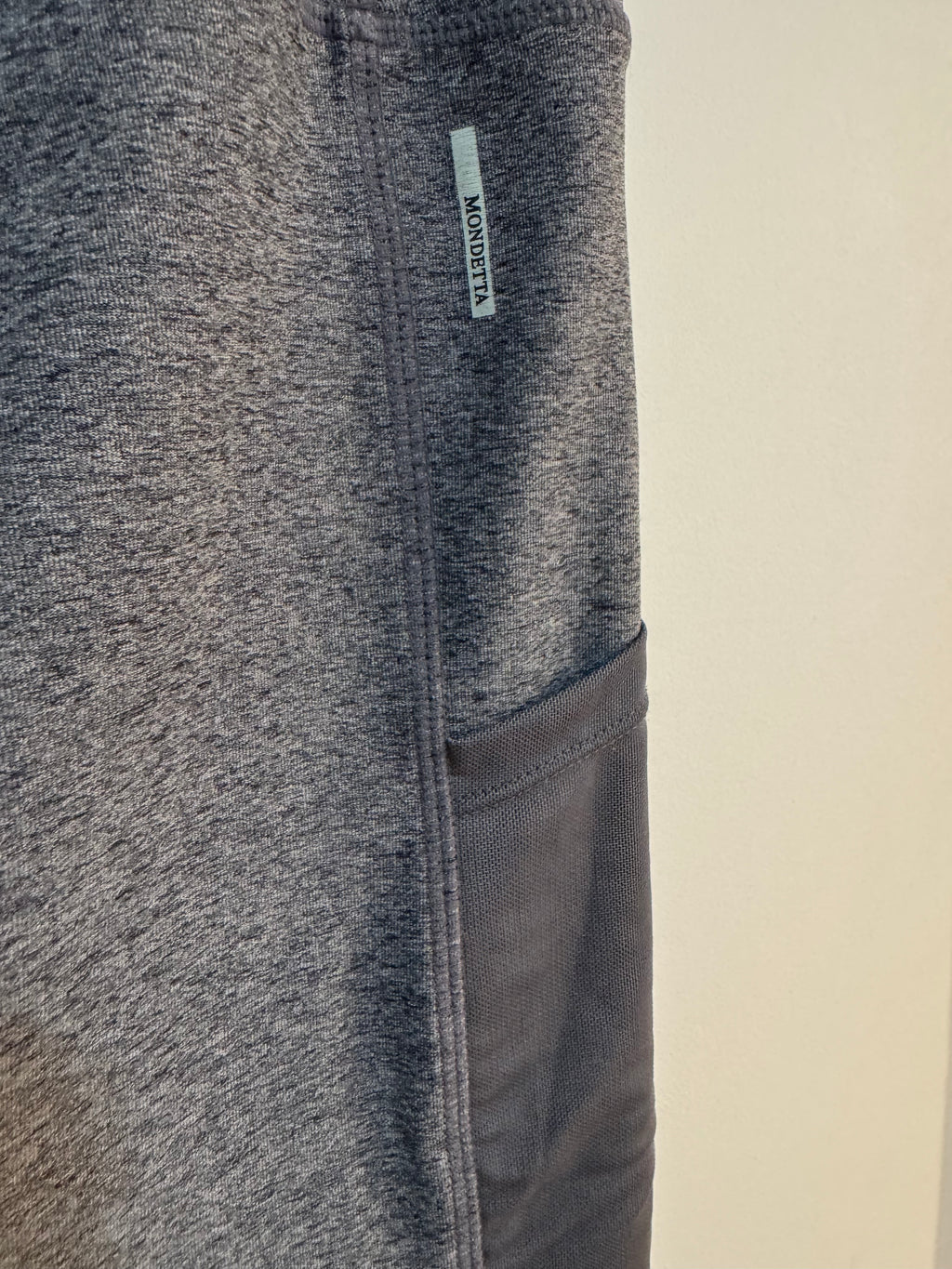 MONDETTA Exercise Pants - Consigned with VARDO Vintage & Valuables vvvardo.ca