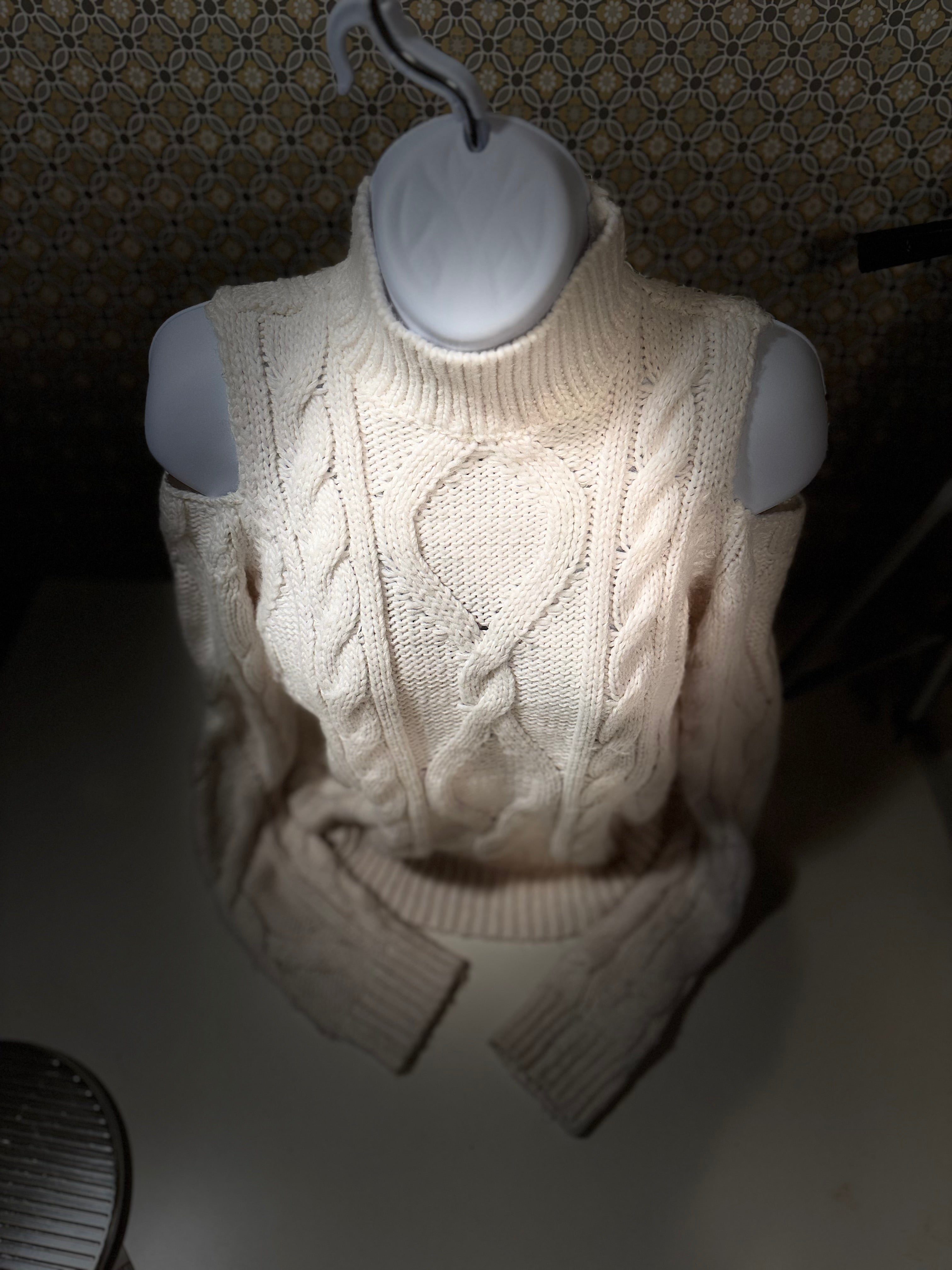 REVAMPED Sweater - Consigned with VARDO Vintage & Valuables vvvardo.ca