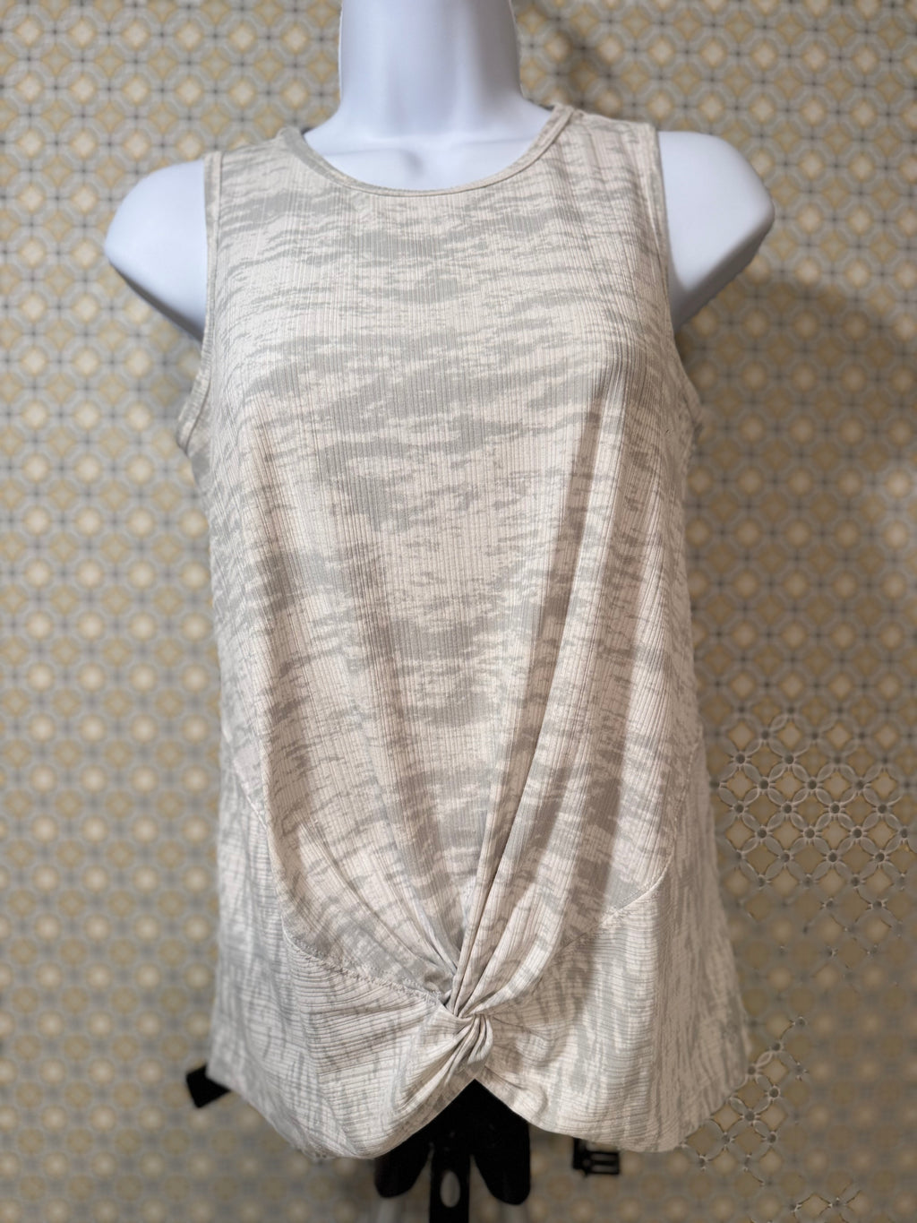 SHAMBHALA Tank Top- Consigned with VARDO Vintage & Valuables vvvardo.ca