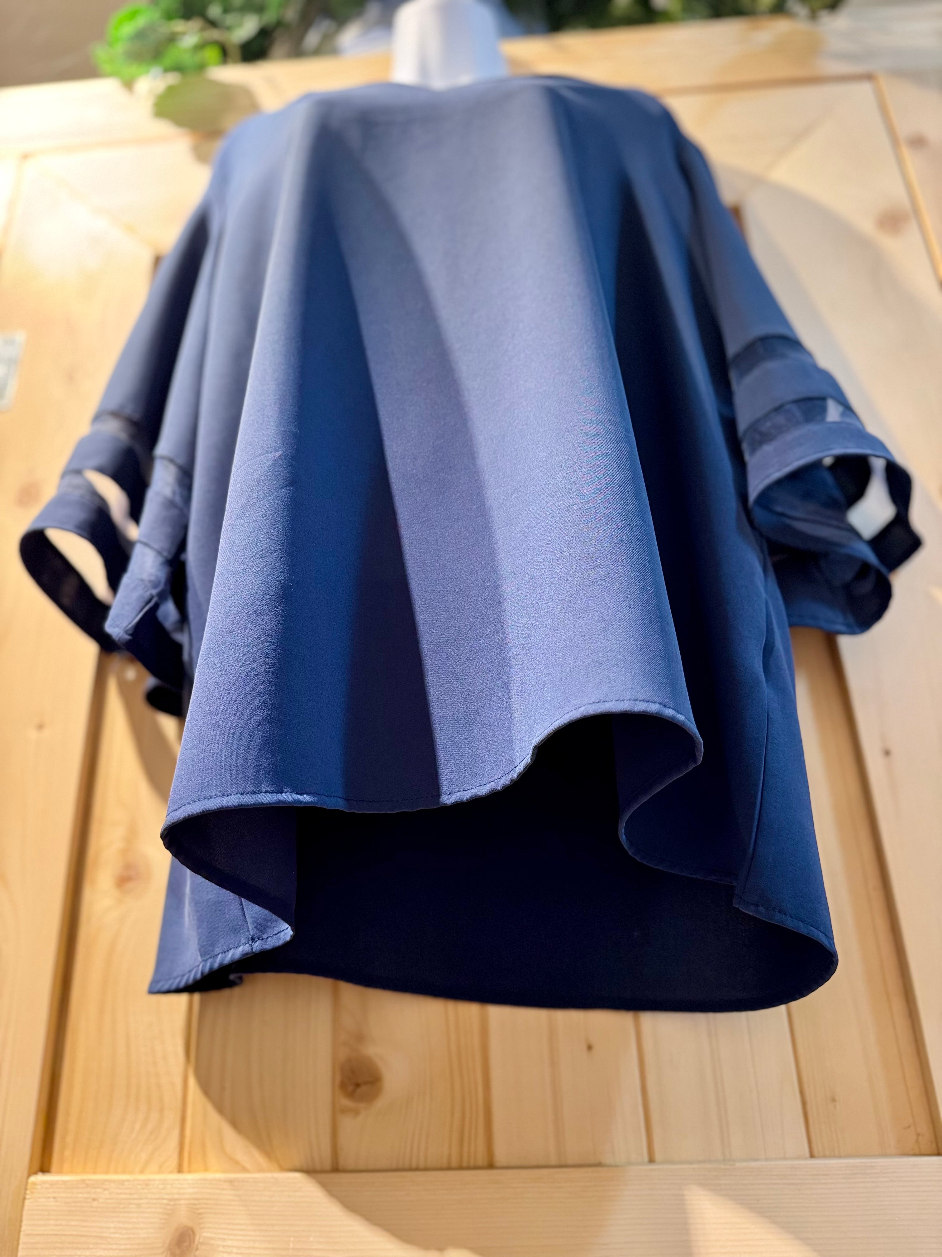 XXL BLOUSE - Consigned with VARDO Vintage & Valuables vvvardo.ca