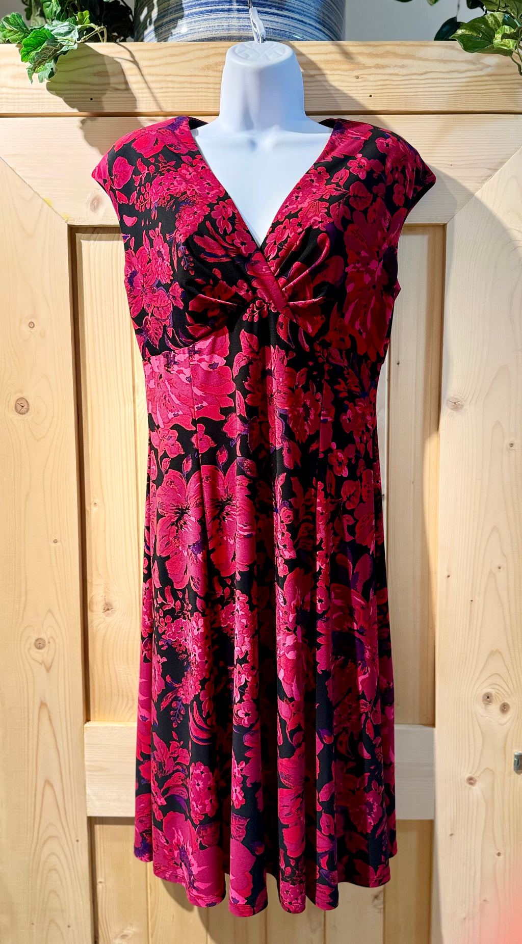 CHAPS Dress - Consigned with VARDO Vintage & Valuables vvvardo.ca