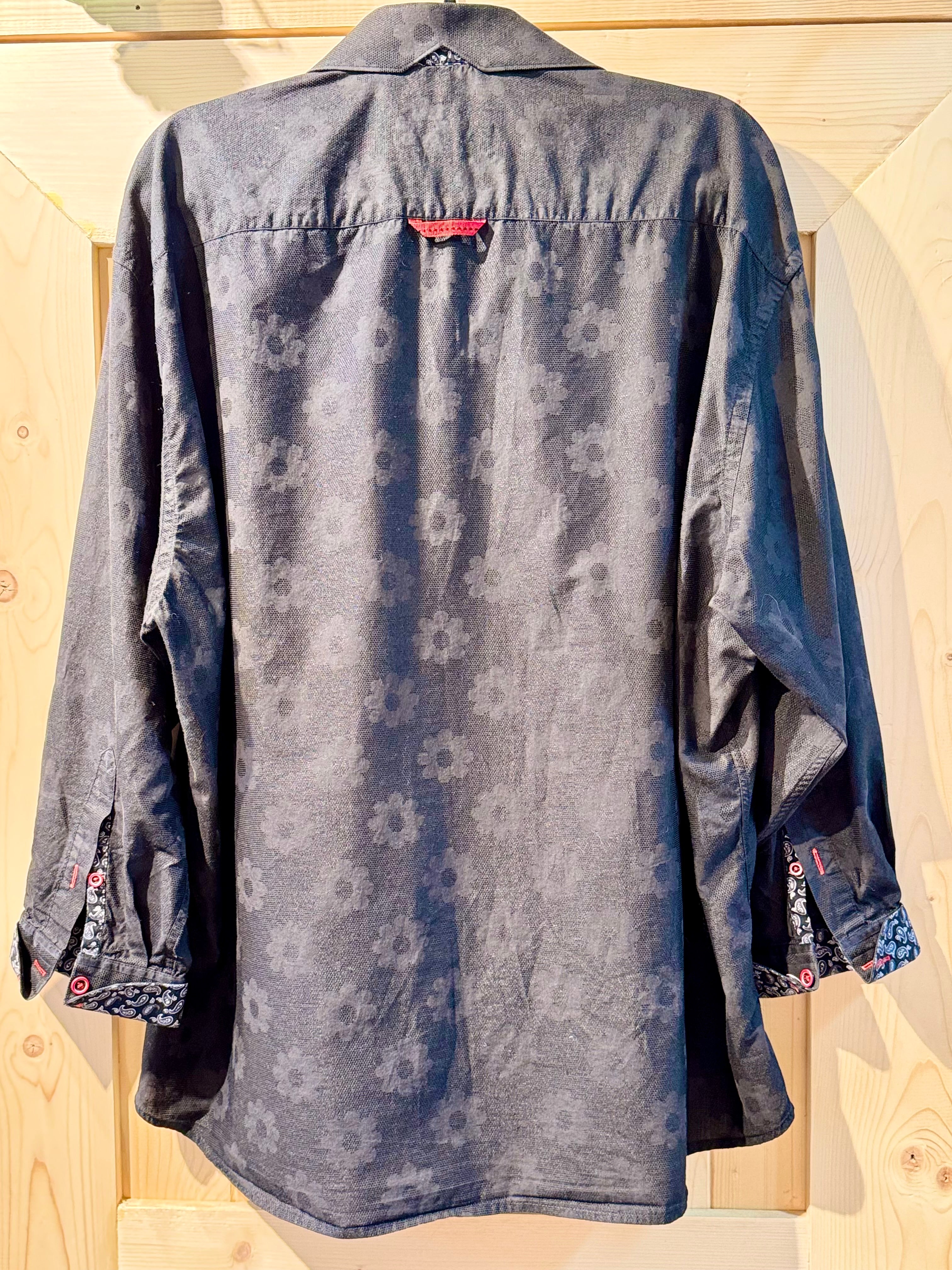 7 DOWNIE ST Button Down Flower Men's Dress Shirt - Consigned with VARDO Vintage & Valuables vvvardo.ca