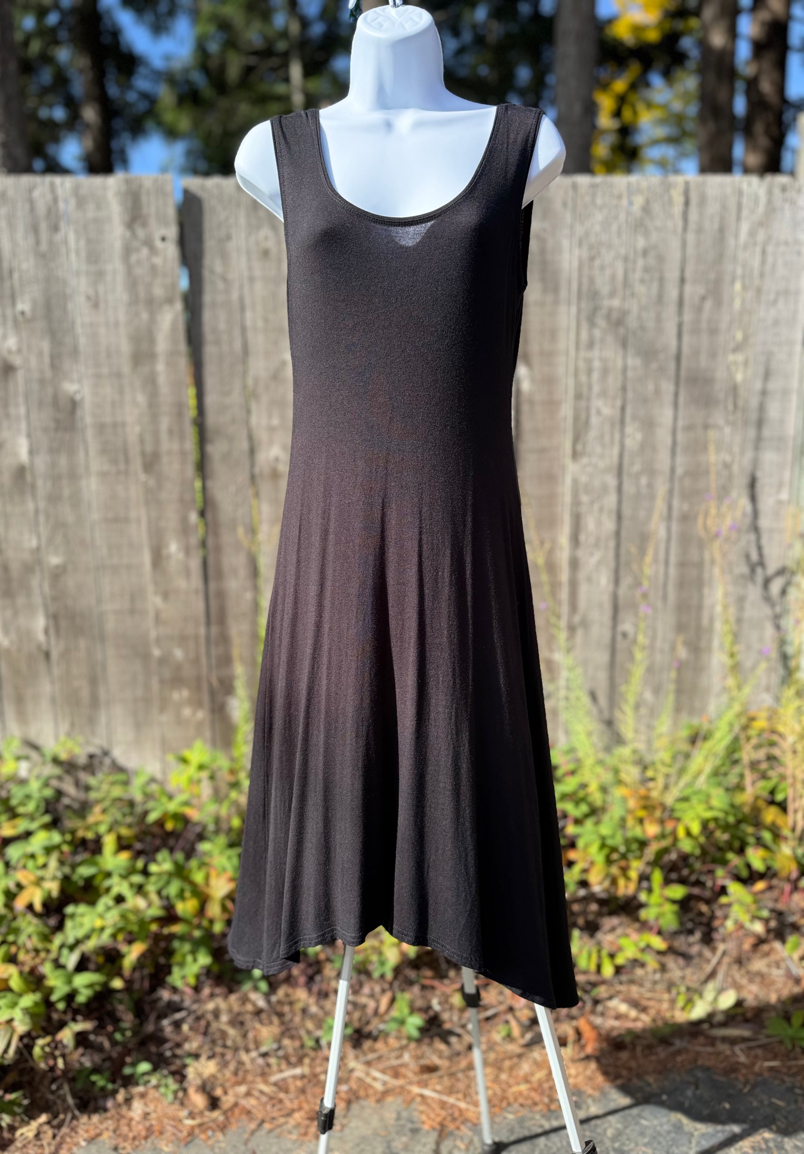 RAYON TANK Dress - Consigned with VARDO Vintage & Valuables vvvardo.ca
