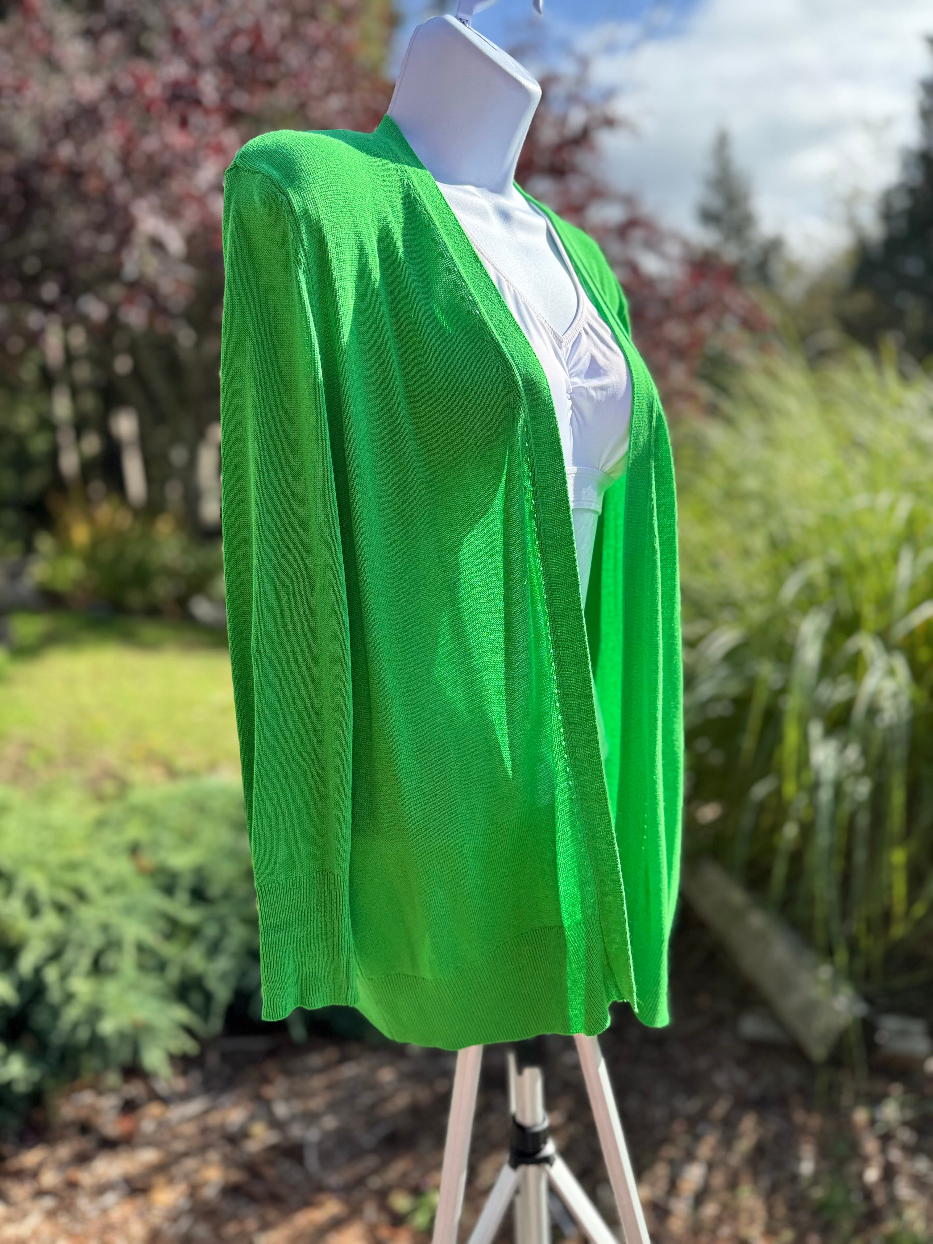 CYRUS Cardigan - Consigned with VARDO Vintage & Valuables vvvardo.ca