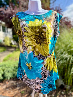 25-55 DESIGNER COLLECTION Sleeveless Blouse - Consigned with VARDO Vintage & Valuables vvvardo.ca