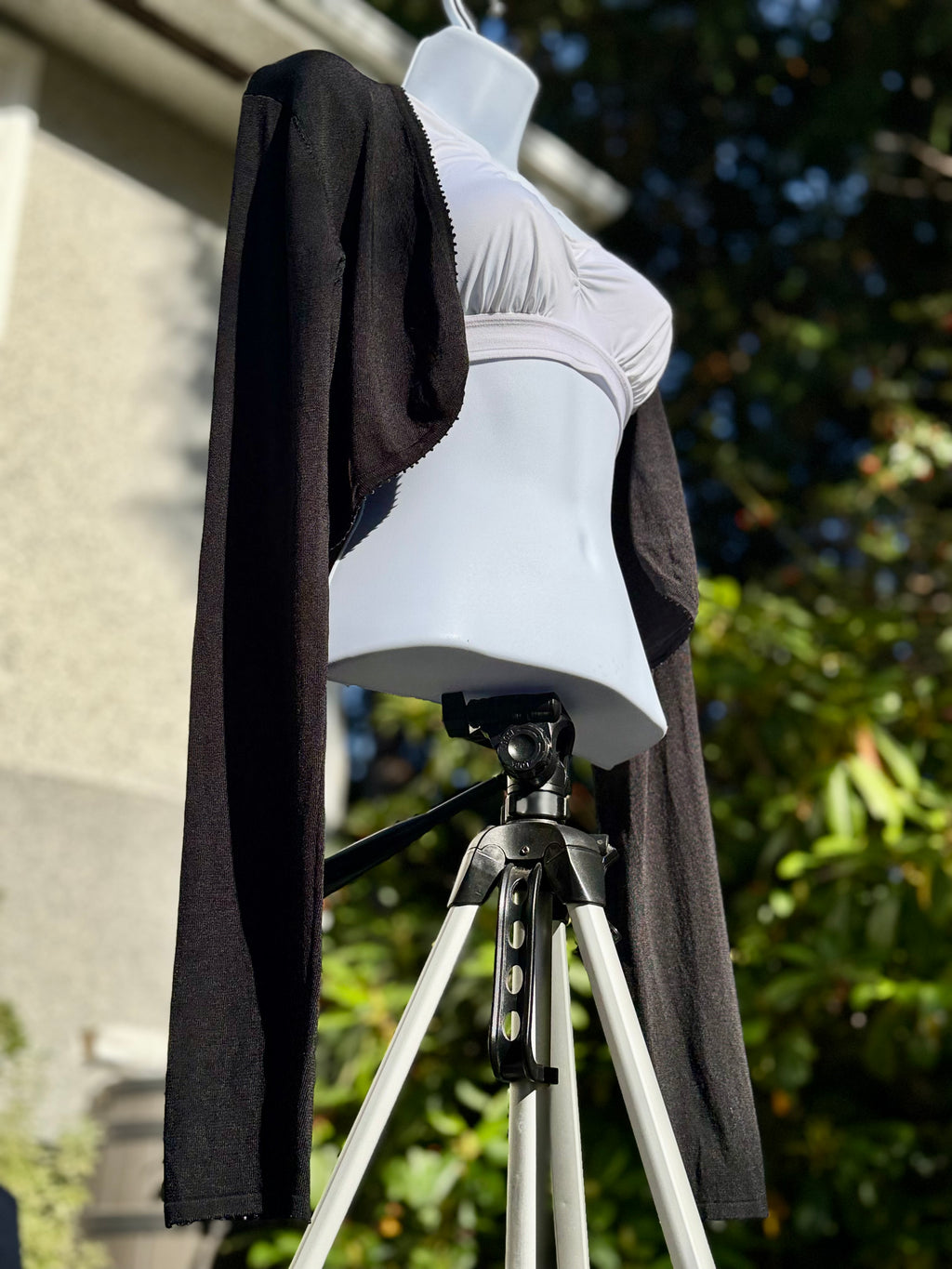 LONG TALL SALLY Bolero Shrug - Consigned with VARDO Vintage & Valuables vvvardo.ca