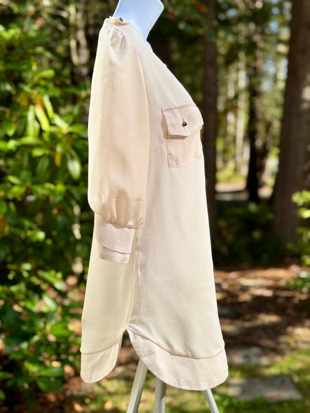 PAPILLON 3/4 Sleeve Blouse - Consigned with VARDO Vintage & Valuables vvvardo.ca