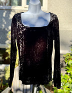 REITMANS ROCK & SHINE velour top - Consigned with VARDO Vintage & Valuables vvvardo.ca