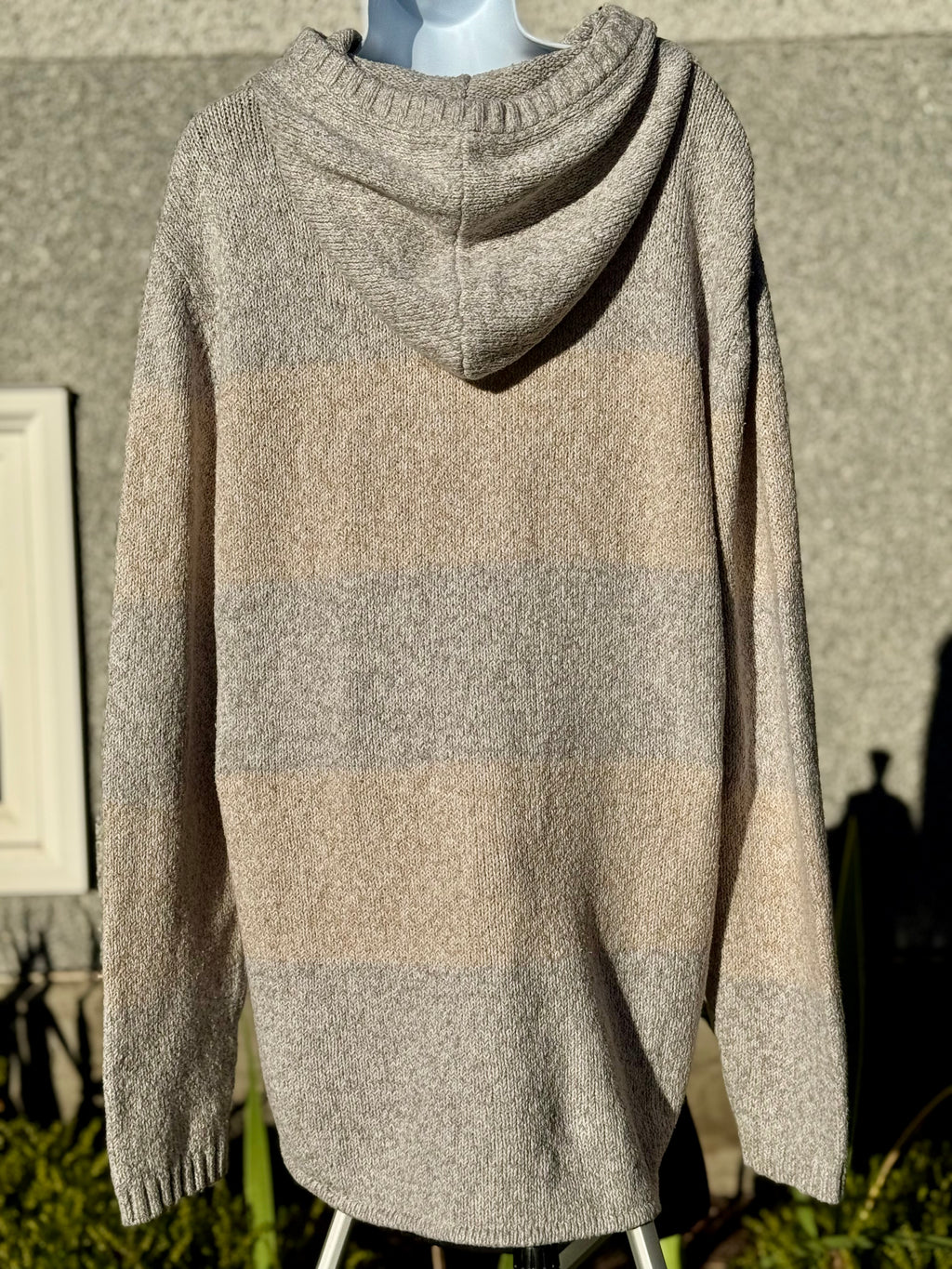 Retrofit Beige Grey Hoodie Sweater