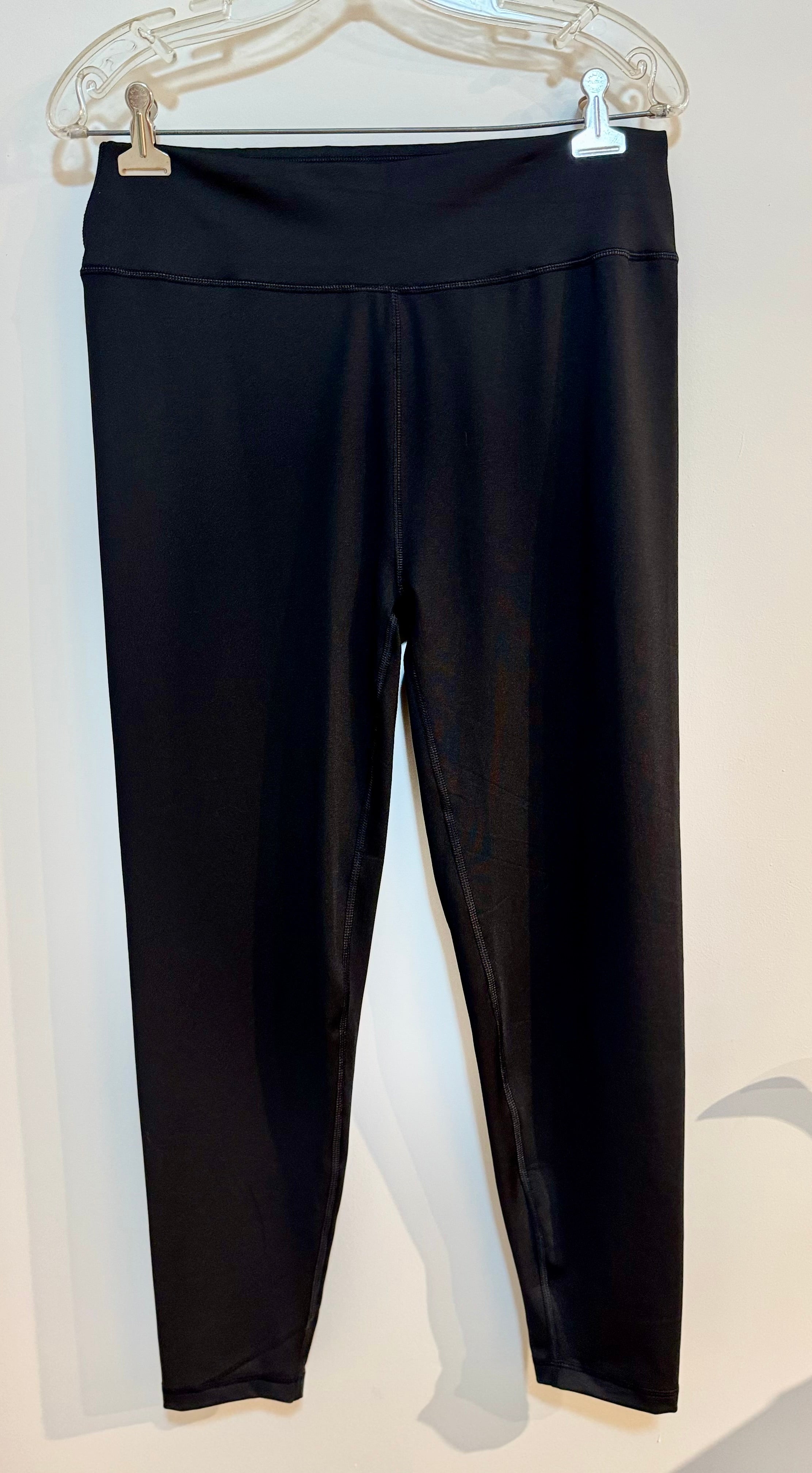 EXERCISE BOTTOMS - Consigned with VARDO Vintage & Valuables vvvardo.ca