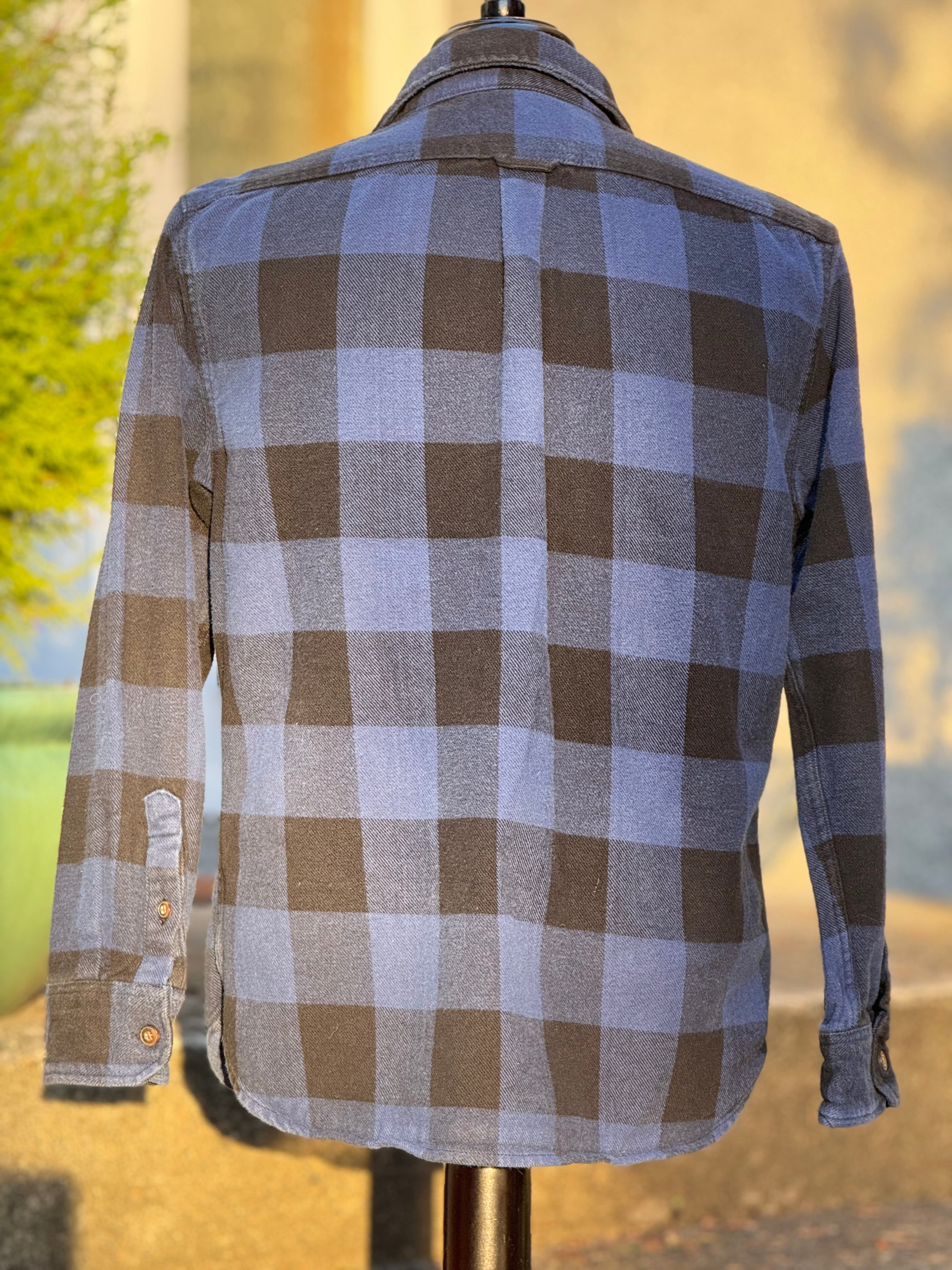 JACHS: Mac Jacket - Consigned with VARDO Vintage & Valuables vvvardo.ca