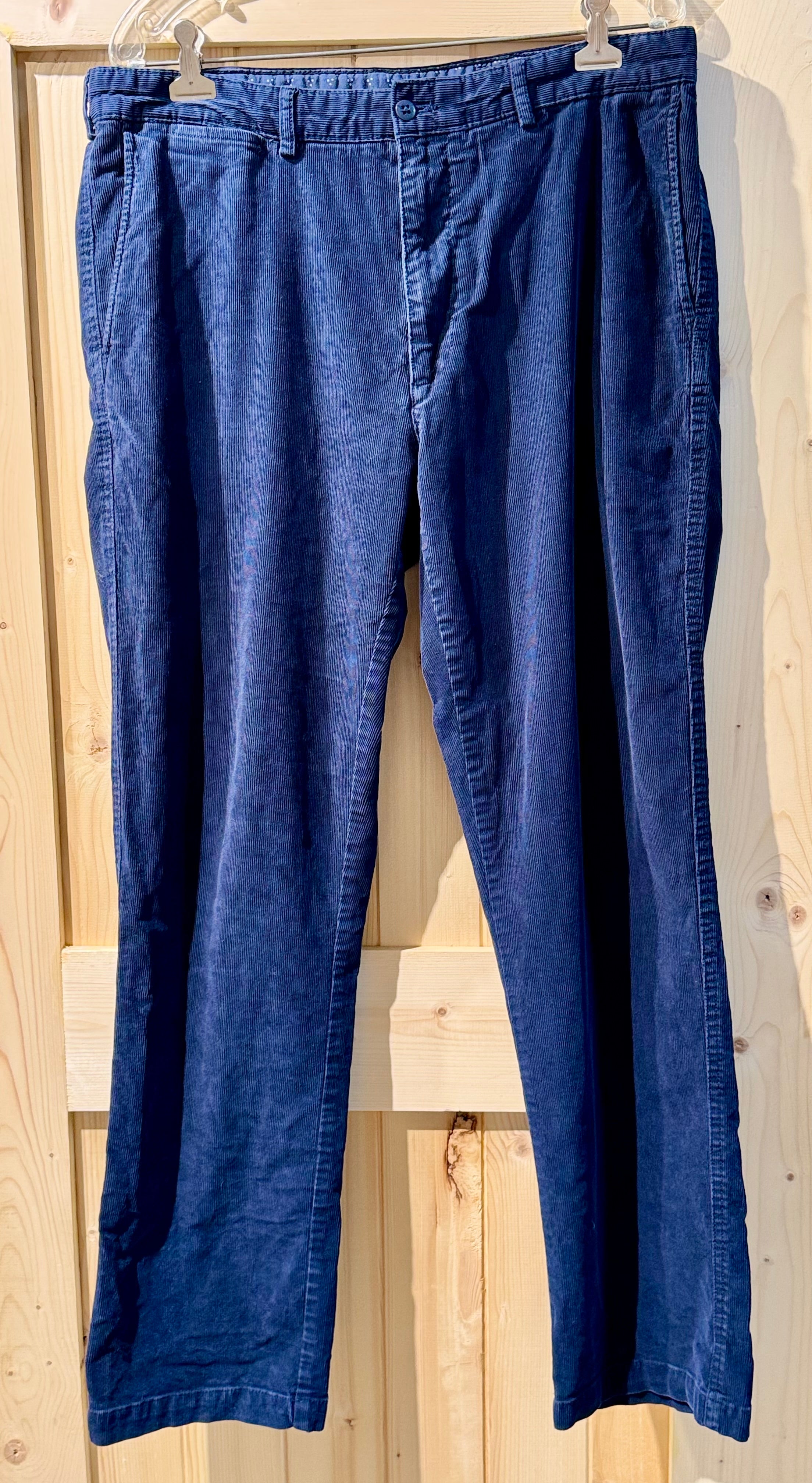CREMIEUX Corduroy Pants - Consigned with VARDO Vintage & Valuables vvvardo.ca