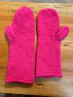 KNIT MITTENS - Consigned with VARDO Vintage & Valuables vvvardo.ca