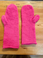 KNIT MITTENS - Consigned with VARDO Vintage & Valuables vvvardo.ca