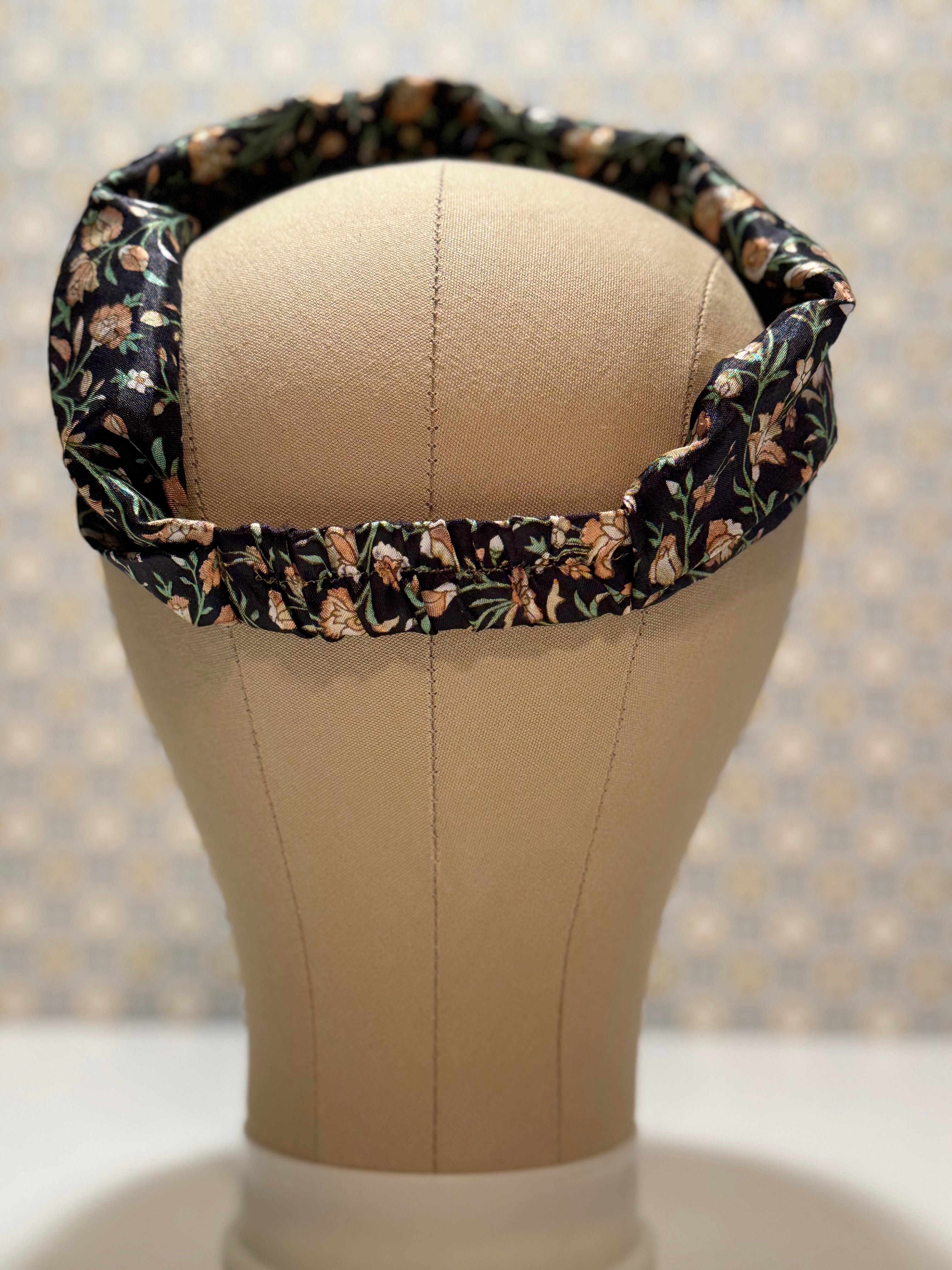 HEADBAND Floral & Silky - Consigned with VARDO Vintage & Valuables vvvardo.ca