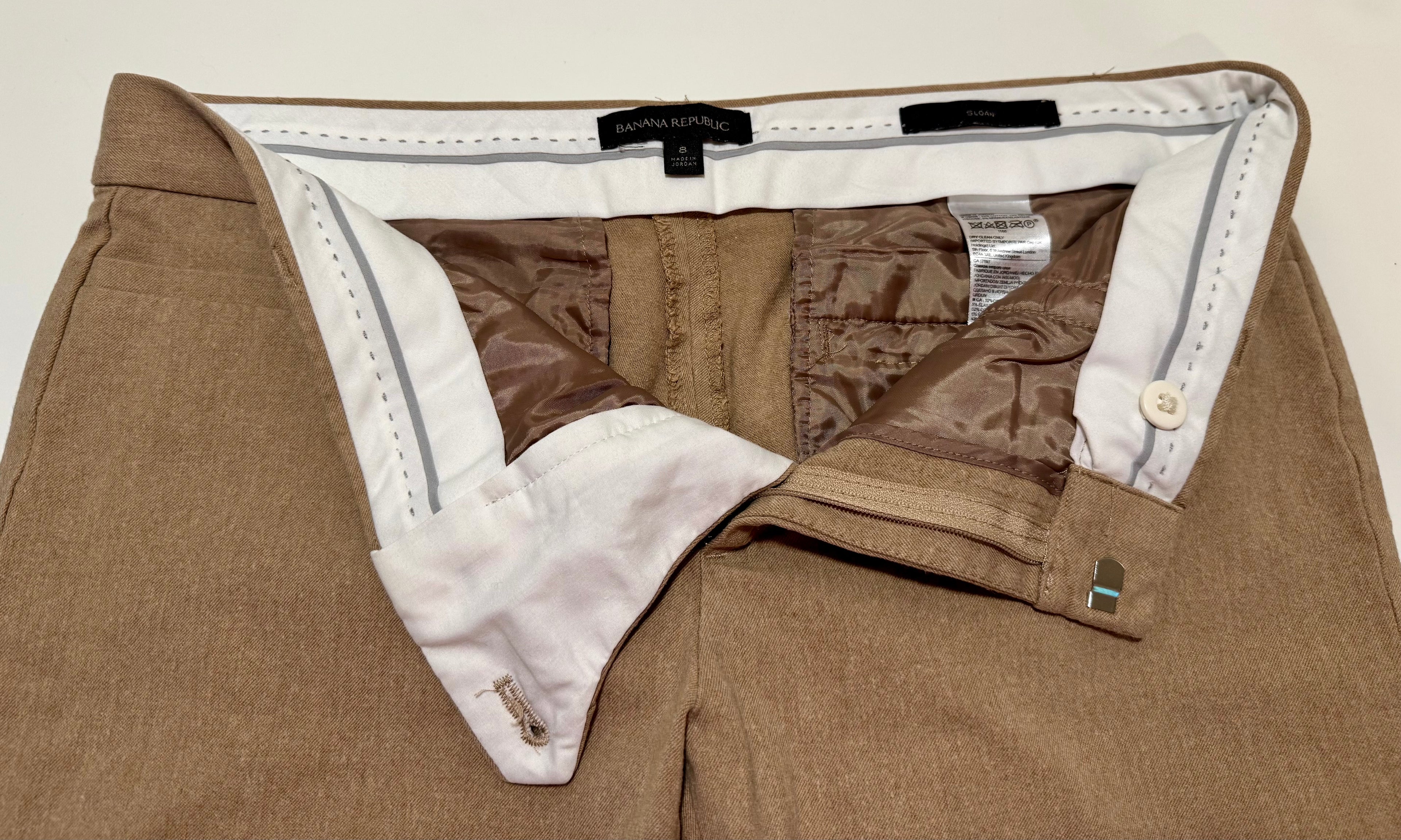 BANANA REPUBLIC SLOAN PANTS- Consigned with VARDO Vintage & Valuables vvvardo.ca