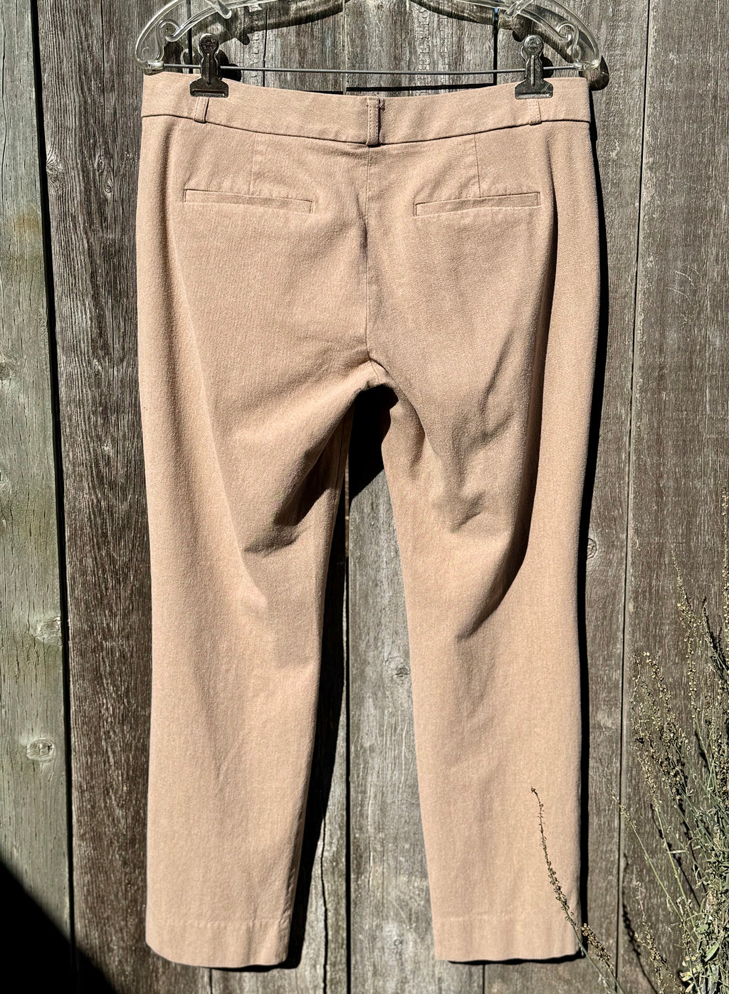 BANANA REPUBLIC SLOAN PANTS- Consigned with VARDO Vintage & Valuables vvvardo.ca