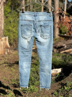 UH DENIM Distressed Skinny Jeans - Consigned with VARDO Vintage & Valuables vvvardo.ca