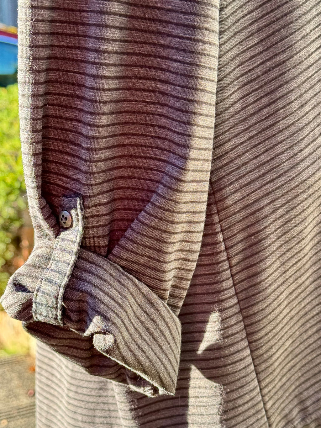 WindRiver Henley top- Consigned with VARDO Vintage & Valuables vvvardo.ca