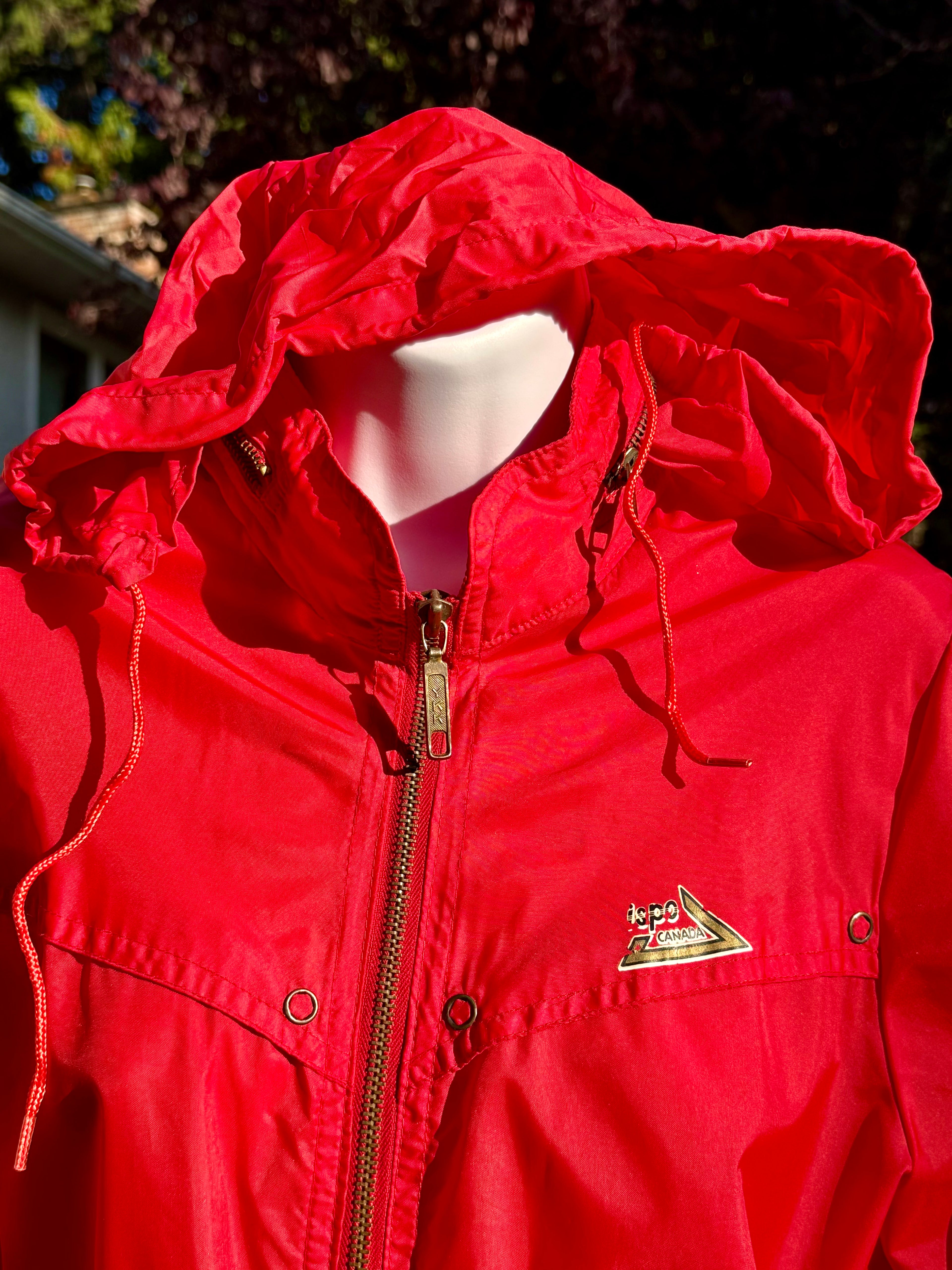 Ispo International Vintage Long Windbreaker- Consigned with VARDO Vintage & Valuables vvvardo.ca