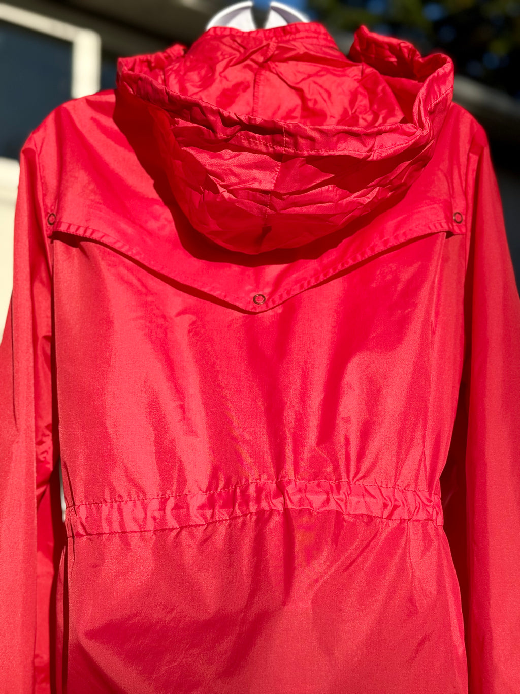 Ispo International Vintage Long Windbreaker- Consigned with VARDO Vintage & Valuables vvvardo.ca