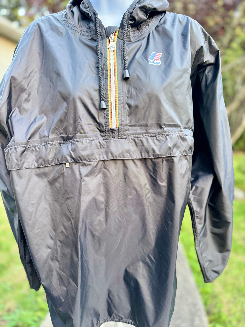 K-WAY Packable Quarter Zip Windbreaker Rain Jacket- Consigned with VARDO Vintage & Valuables vvvardo.ca